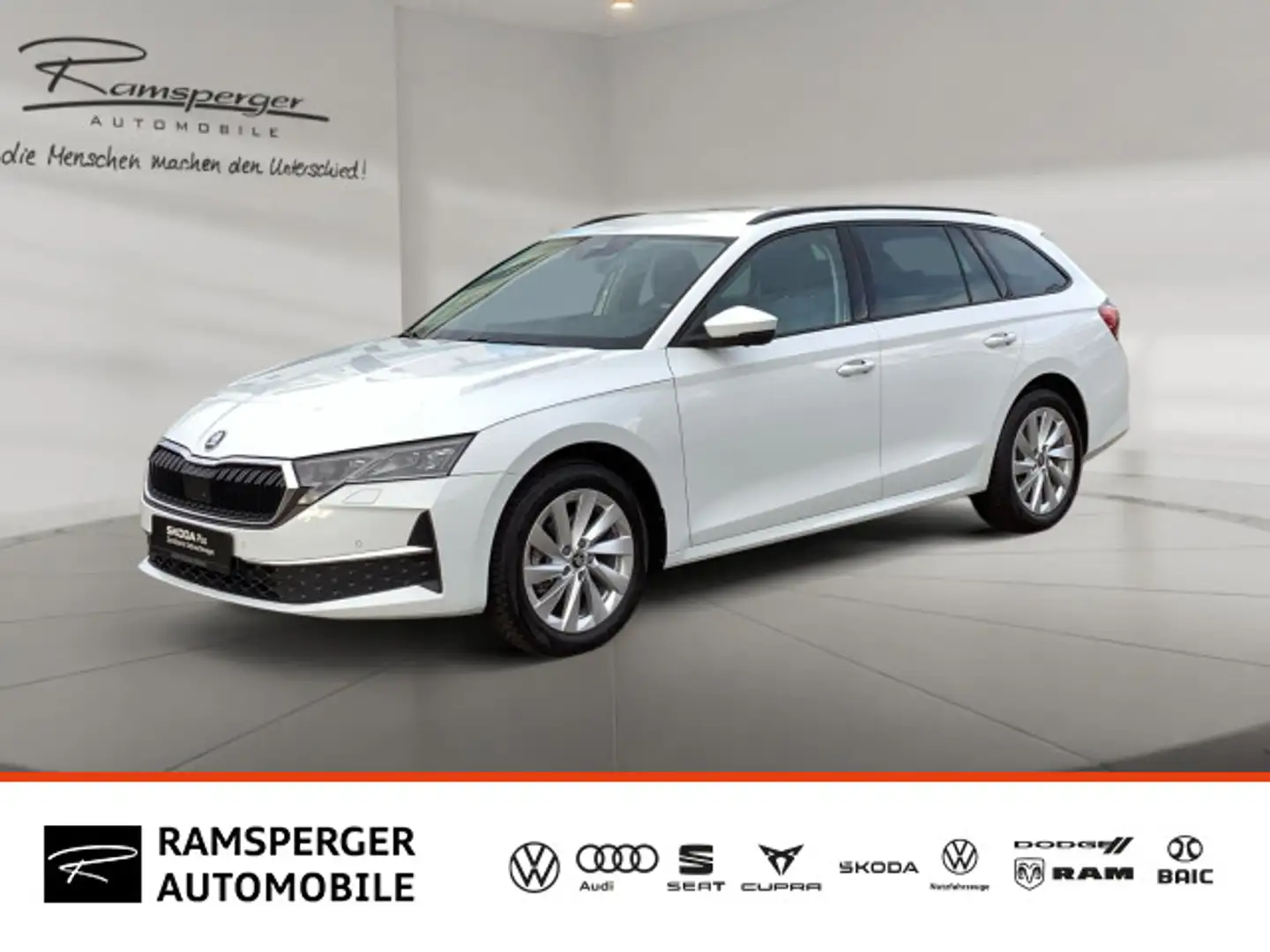 Skoda Octavia Combi 1.5 TSI DSG Selection Matrix Navi Weiß - 1