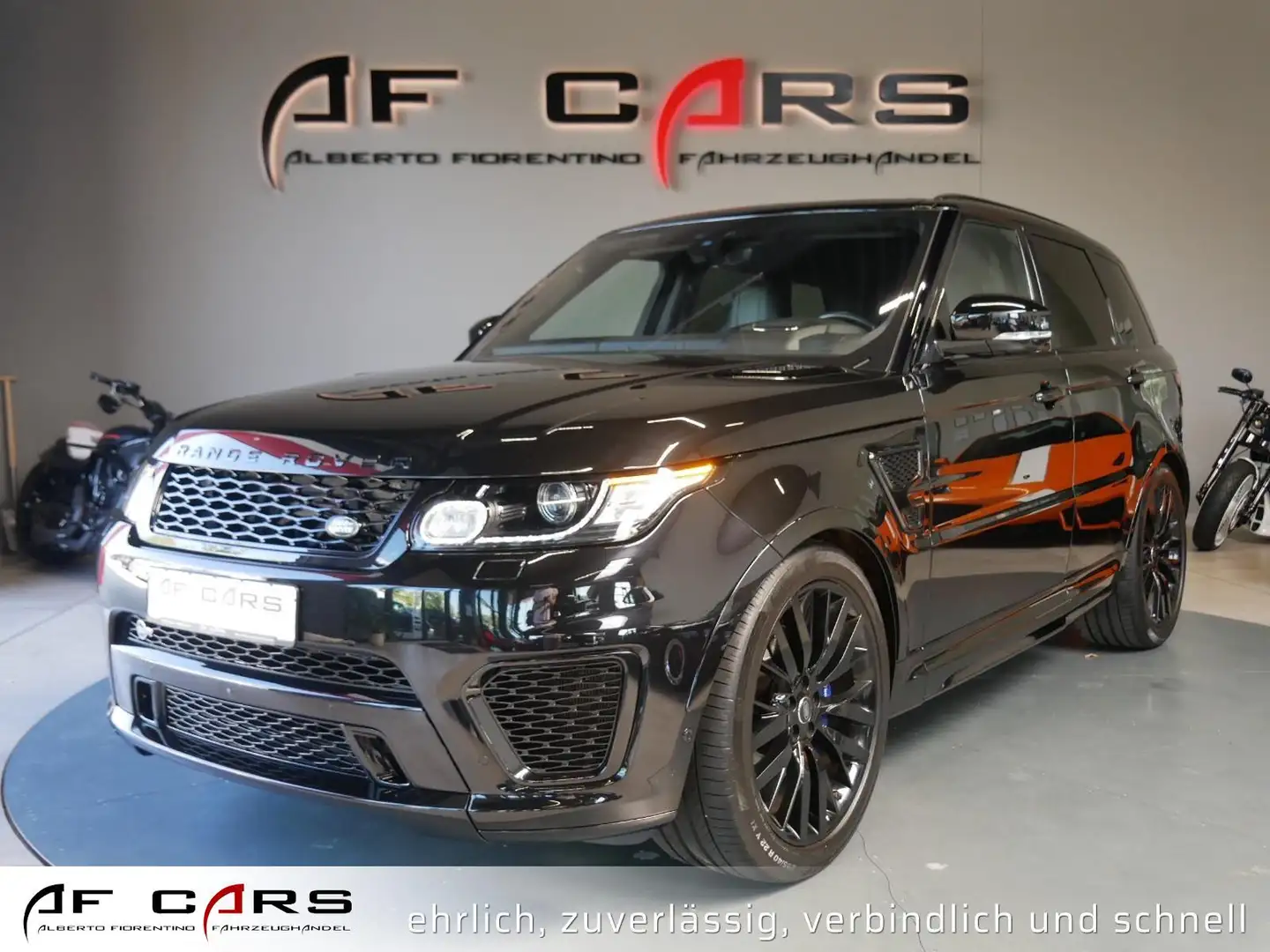 Land Rover Range Rover Sport SVR HUD AHK Pano Kamera ACC Meridian Sound Schwarz - 1