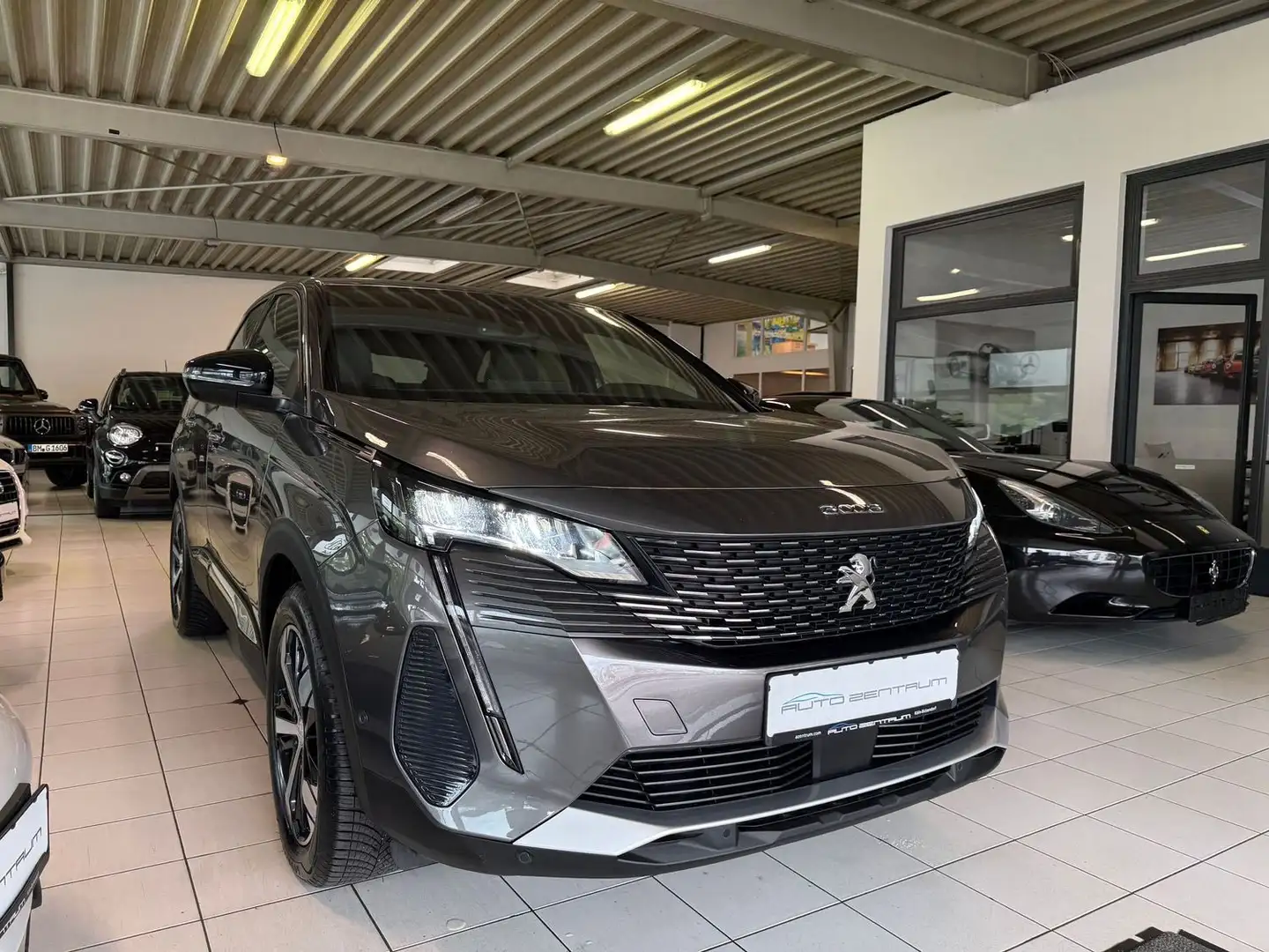Peugeot 3008 Allure/ PDC/KAMERA/ ASIST/MULTILENKRAD/AUTOMATIK Grau - 1
