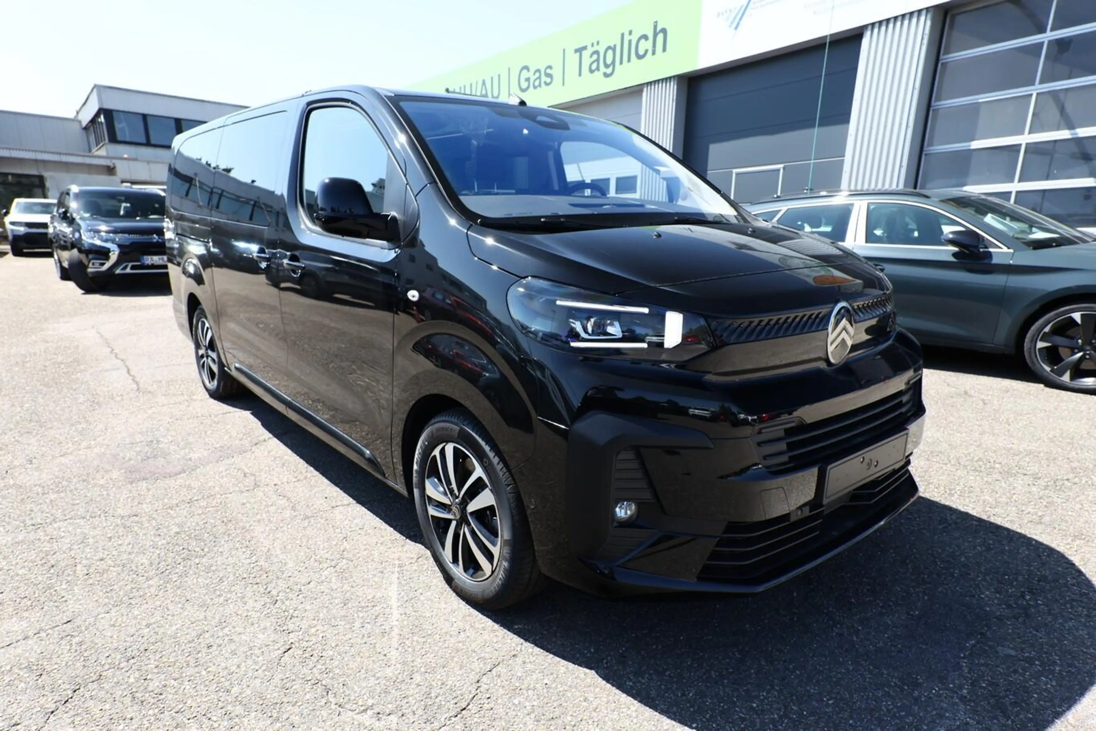 Citroen Spacetourer MAX XL Pano AHK Nav Leder Kam Keyl 132 kW (179 ... — photo 2