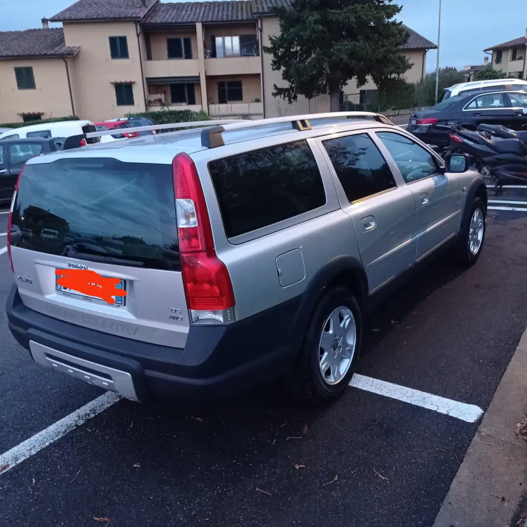 Volvo XC70 Kinetic 185cv d5 Argento - 2