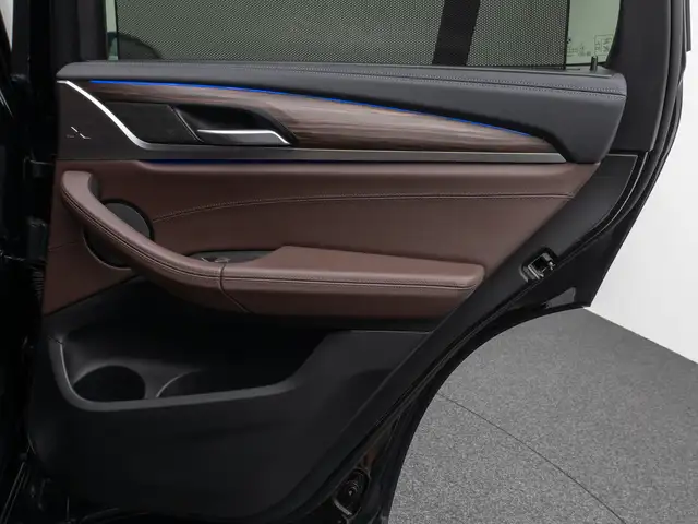 BMW X3 view 30