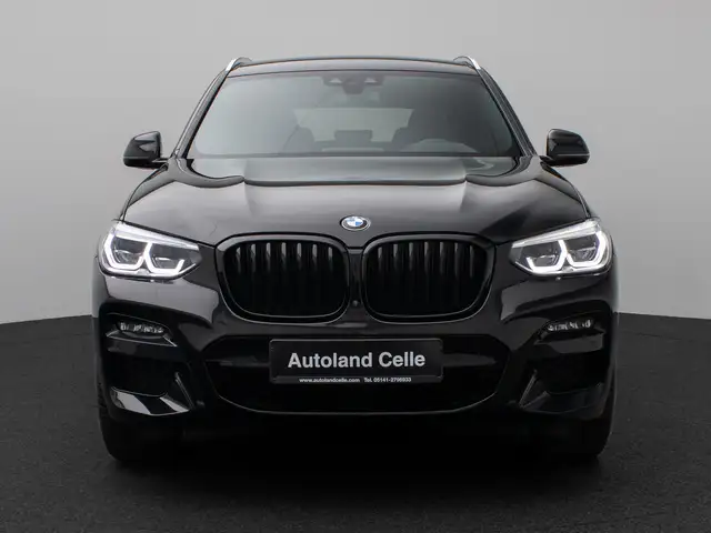 BMW X3 view 2