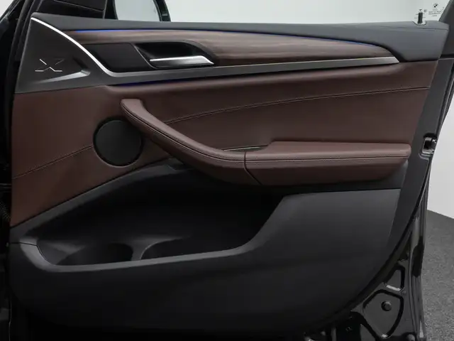 BMW X3 view 29