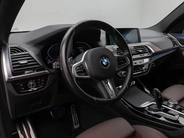 BMW X3 view 19