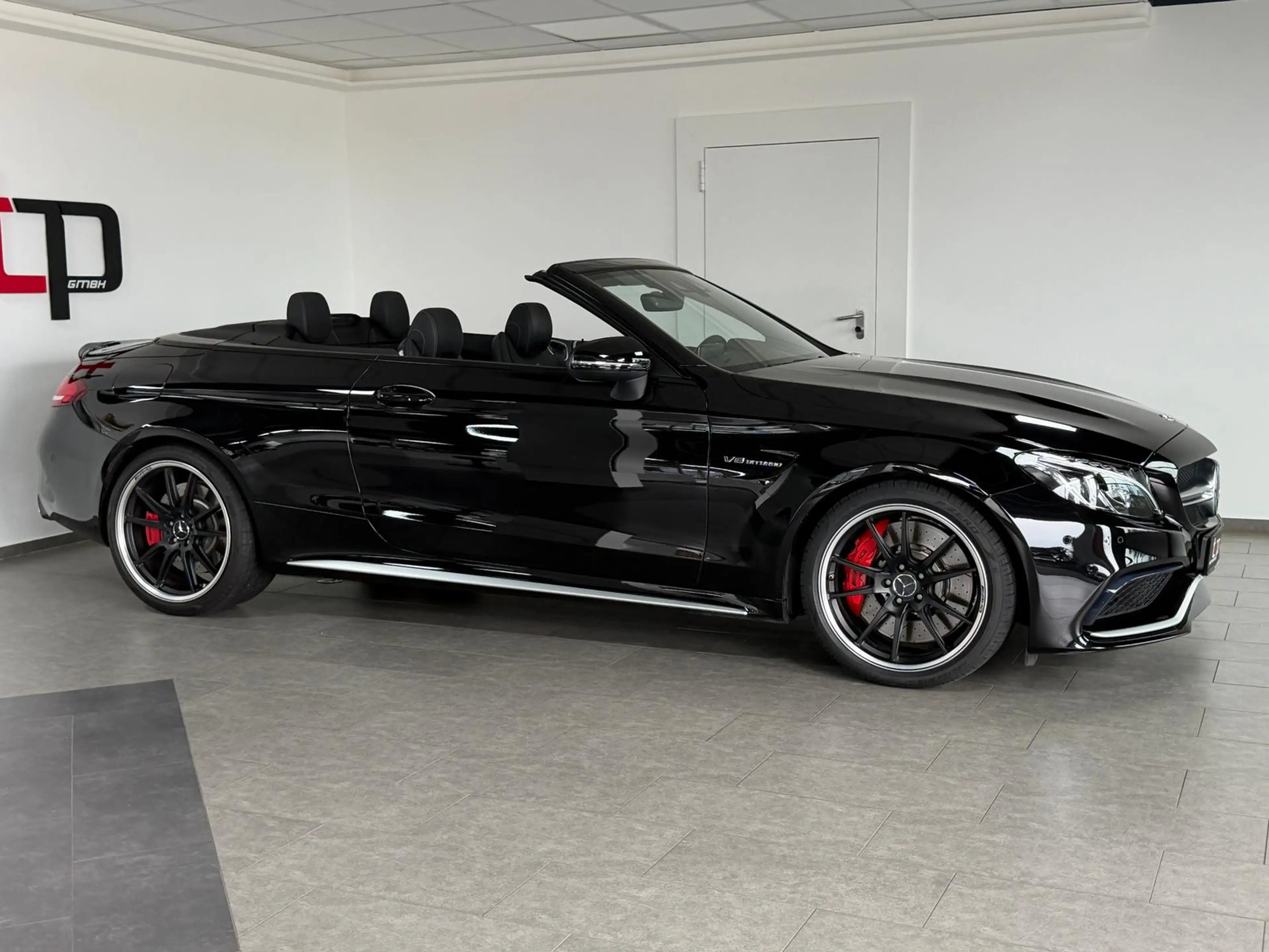 Mercedes-Benz C 63 AMG C 63 S AMG Cabrio Sportabgas. Head-UP Burmester — photo 13
