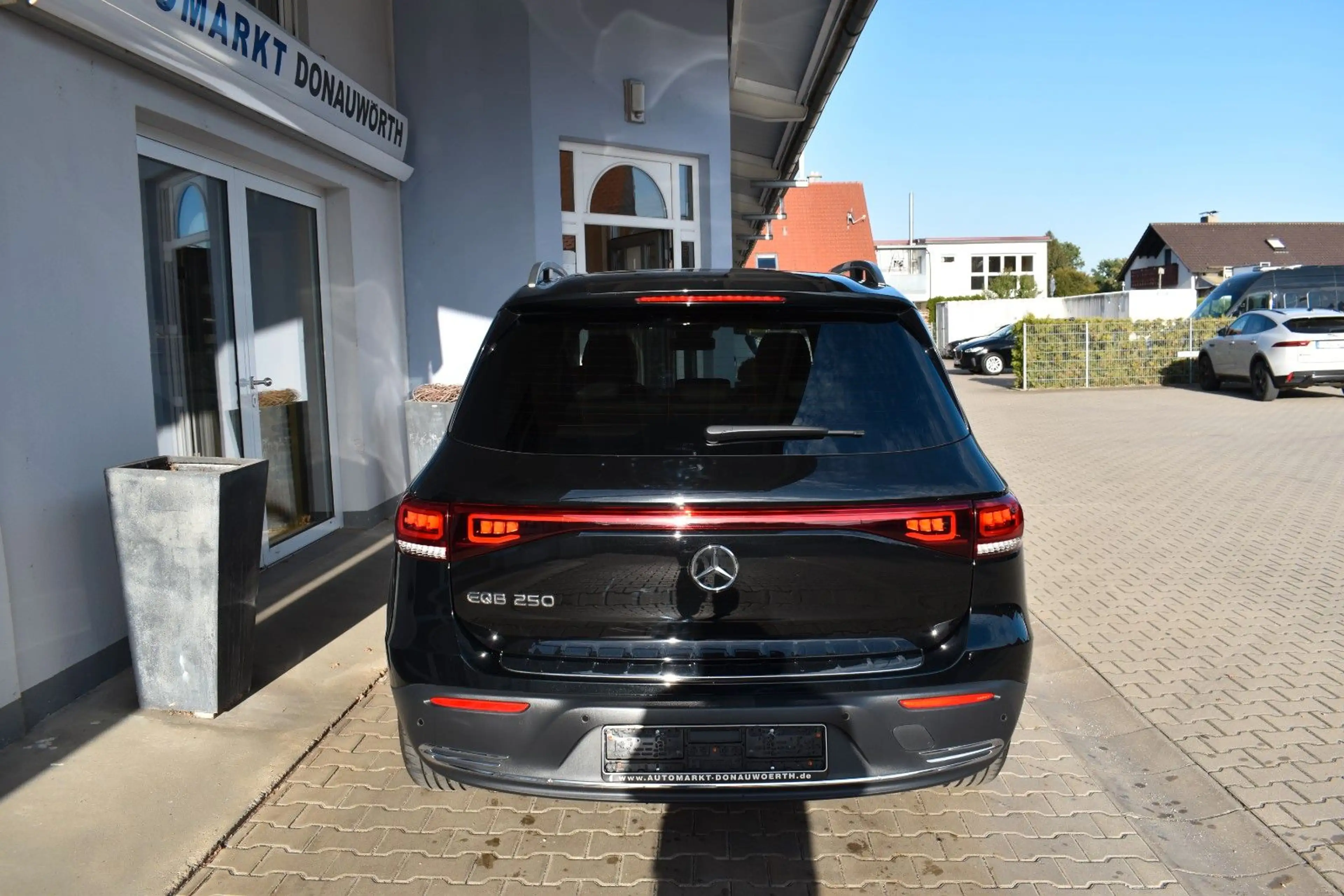 Mercedes-Benz EQB 250 Progressive Navi Keyless Kamera Sitzhzg — photo 7