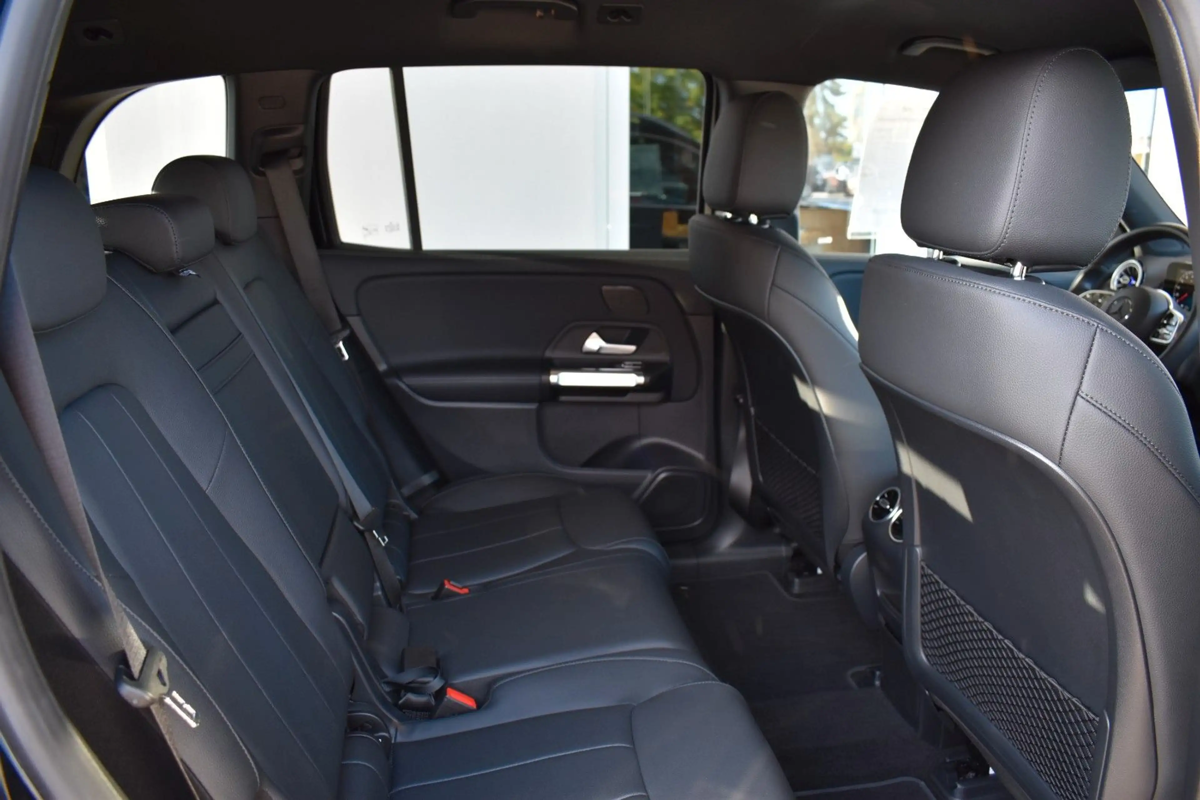 Mercedes-Benz EQB 250 Progressive Navi Keyless Kamera Sitzhzg — photo 14