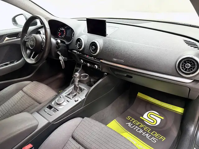 Audi A3 view 10