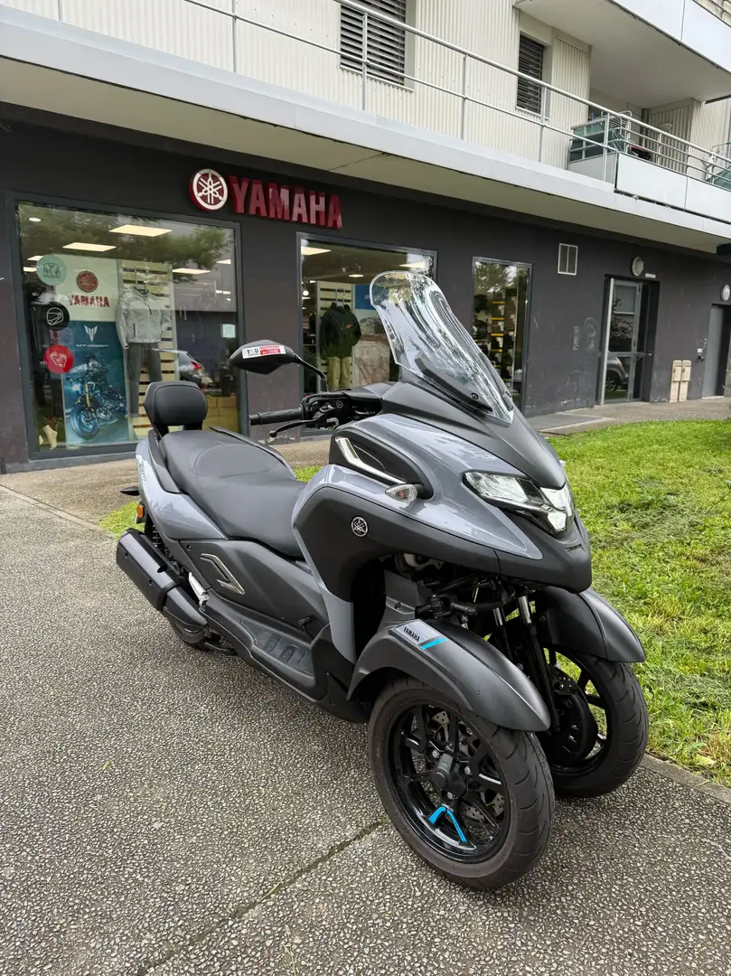 Yamaha TriCity Grijs - 1