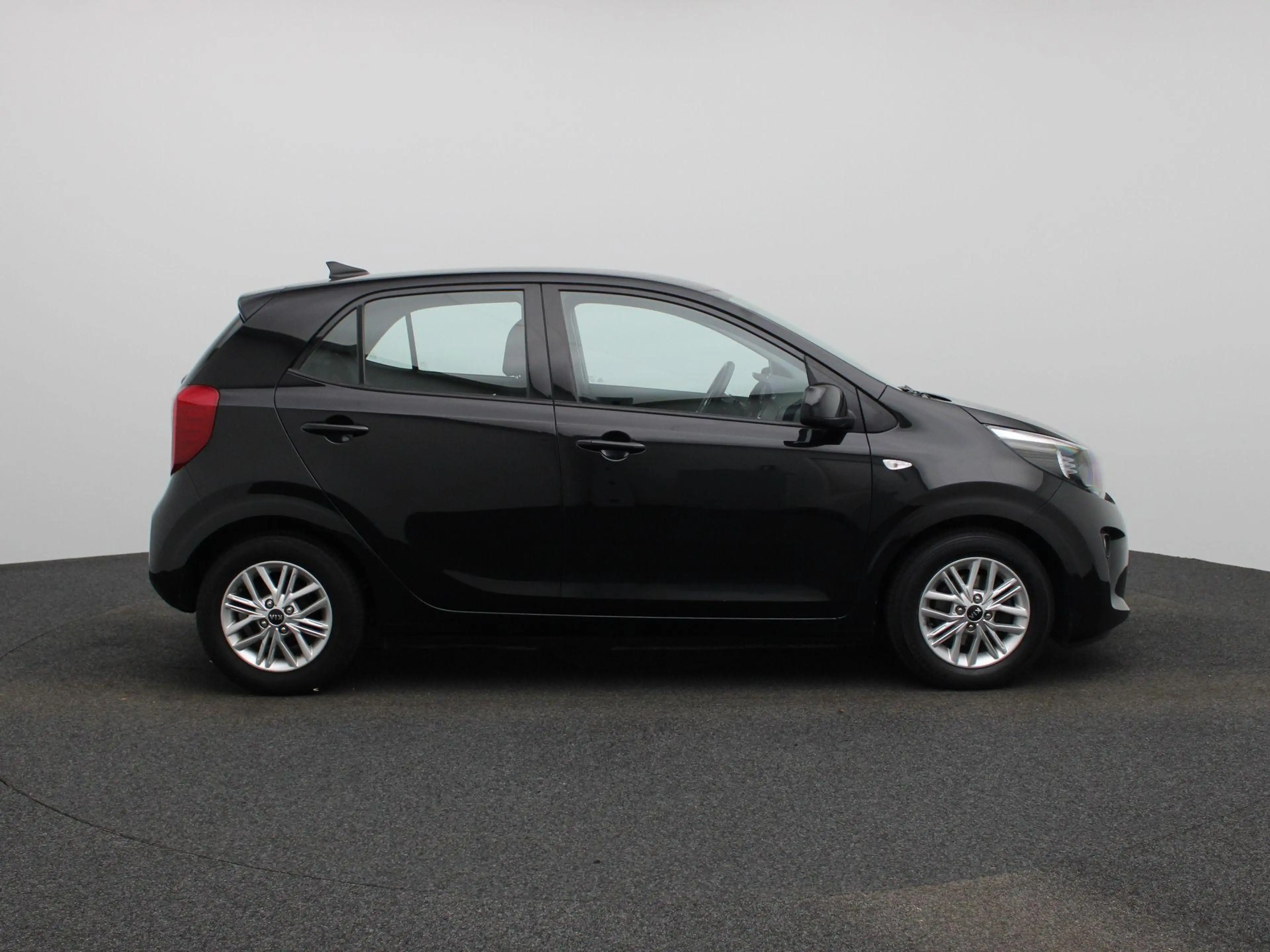 Kia Picanto 1.0 DPi DynamicLine — photo 6
