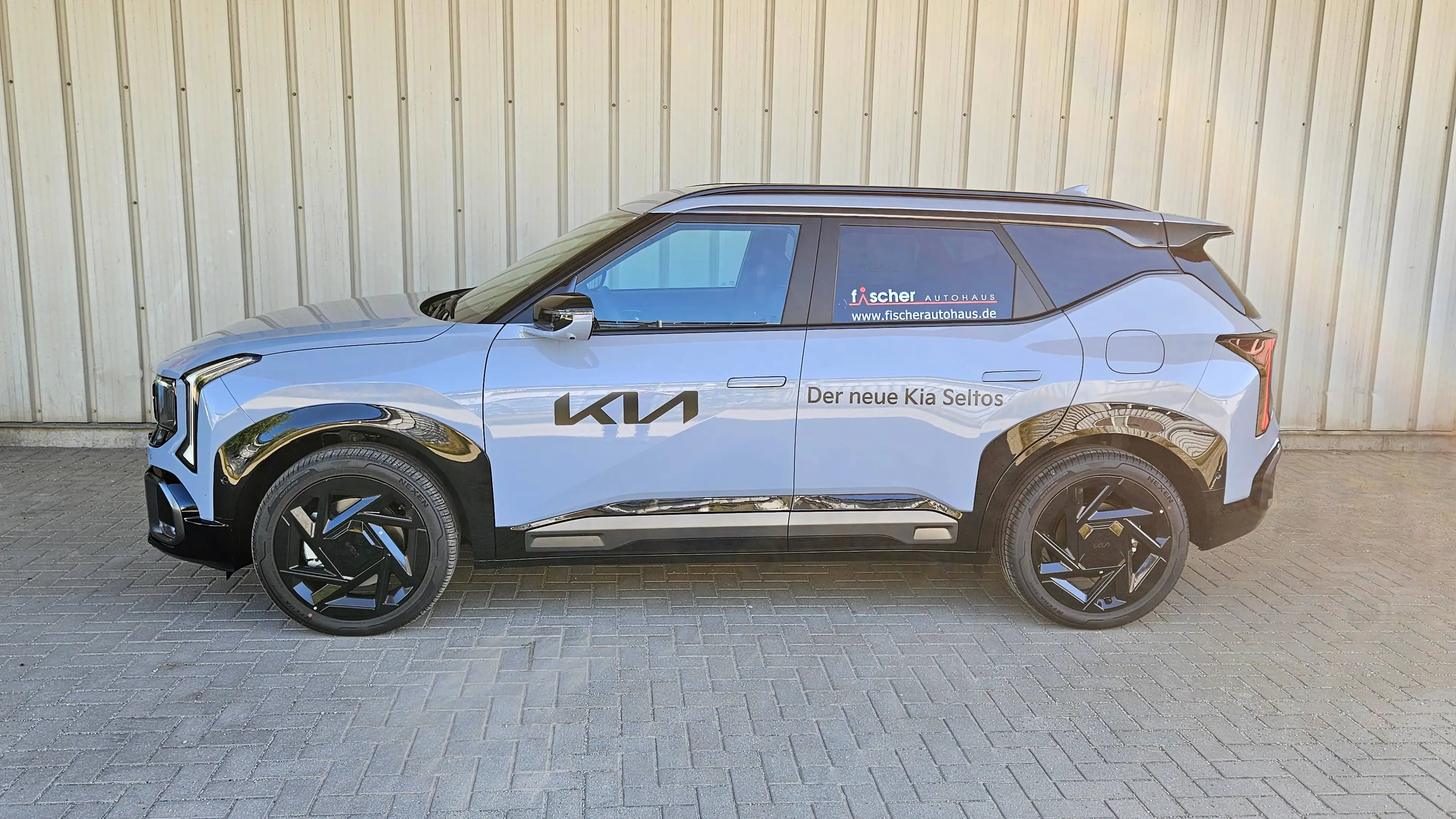 Kia Seltos 1.6T 180 AWD DCT X-LINE STD — photo 3