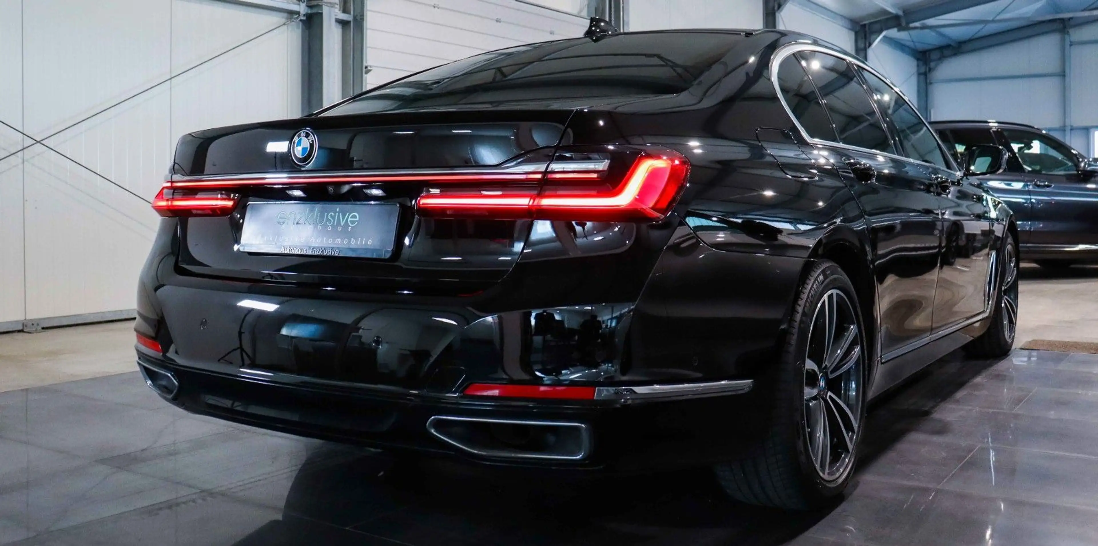 BMW 730 d LASER*HuD*ACC*360°*SFTCLOSE*AHK*NAVI*CARBON — photo 8