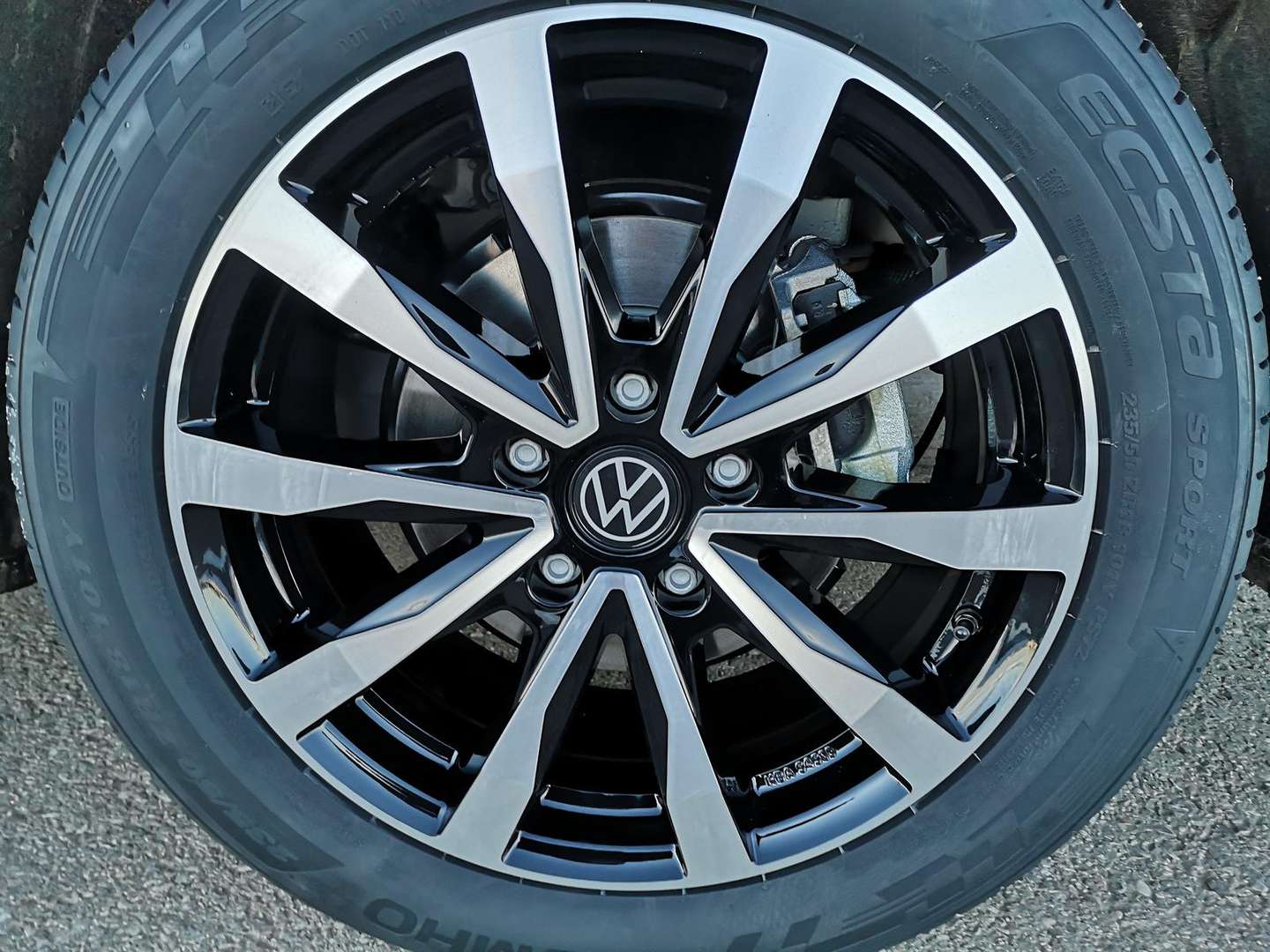 Volkswagen Multivan Hybrid 4Motion Sport Edition -  - Joinsteer - #2