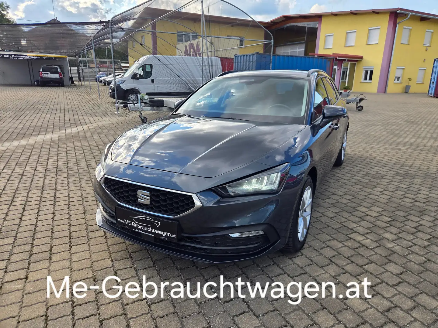 SEAT Leon 2.0TDI DSG*VIRTUELL/LED/NAVI/TEMP/PDC/SITZHEITZ* Grau - 1