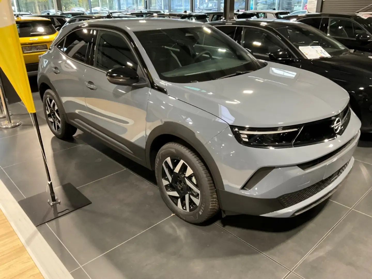 Opel Mokka ,Edition,1.2,AT8,Allwetterreifen,KomfortPaket Gris - 2