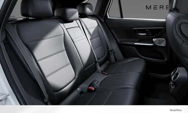 Mercedes-Benz GLC 300 4MATIC Ansicht 6