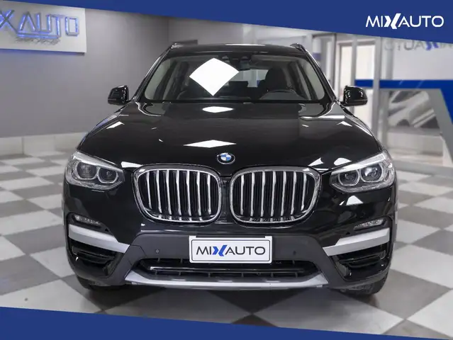 BMW X3 view 2