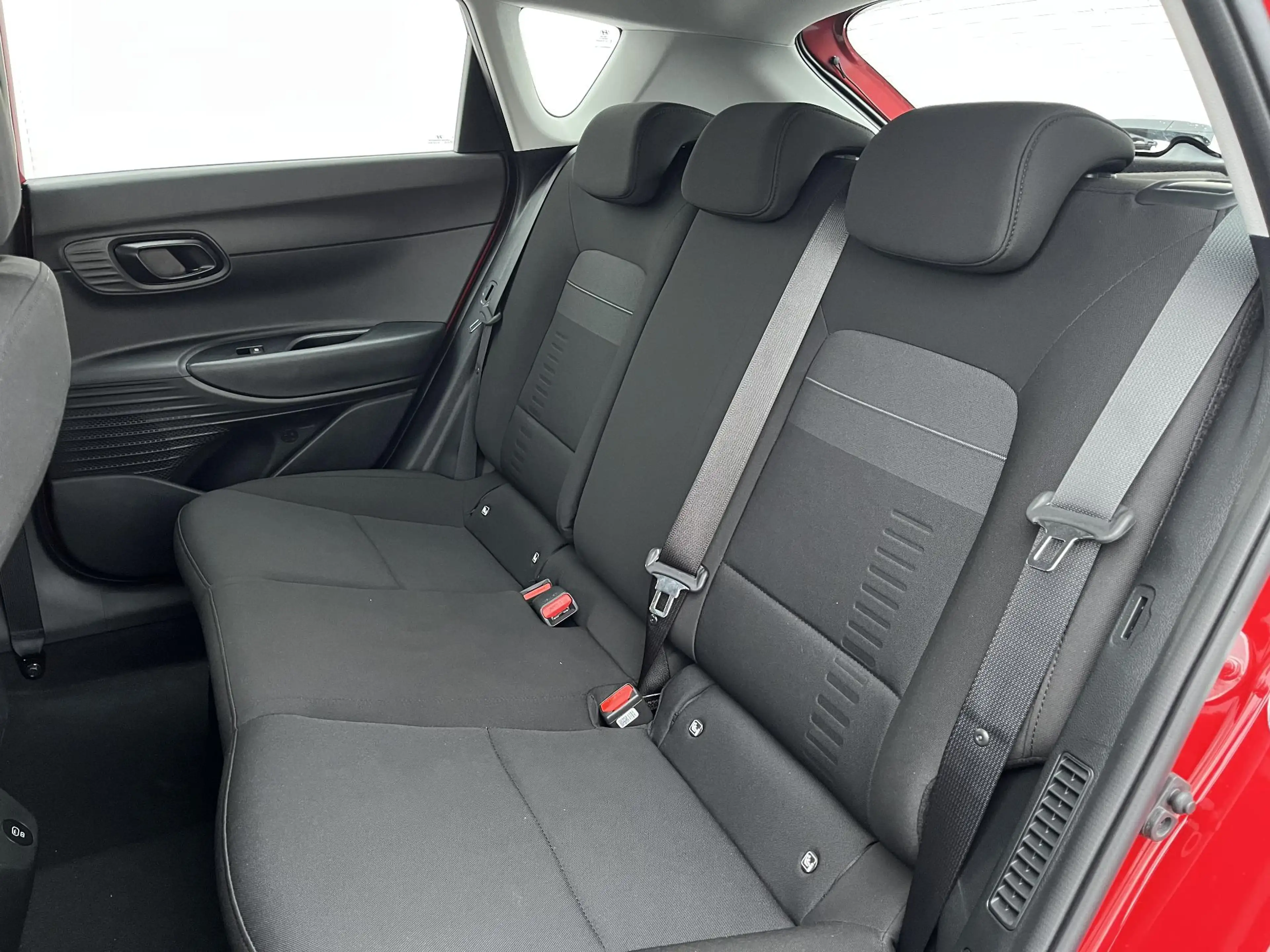 Hyundai BAYON 1.0 T-GDI Comfort / Navigatie / Achteruitrijcamera — photo 5