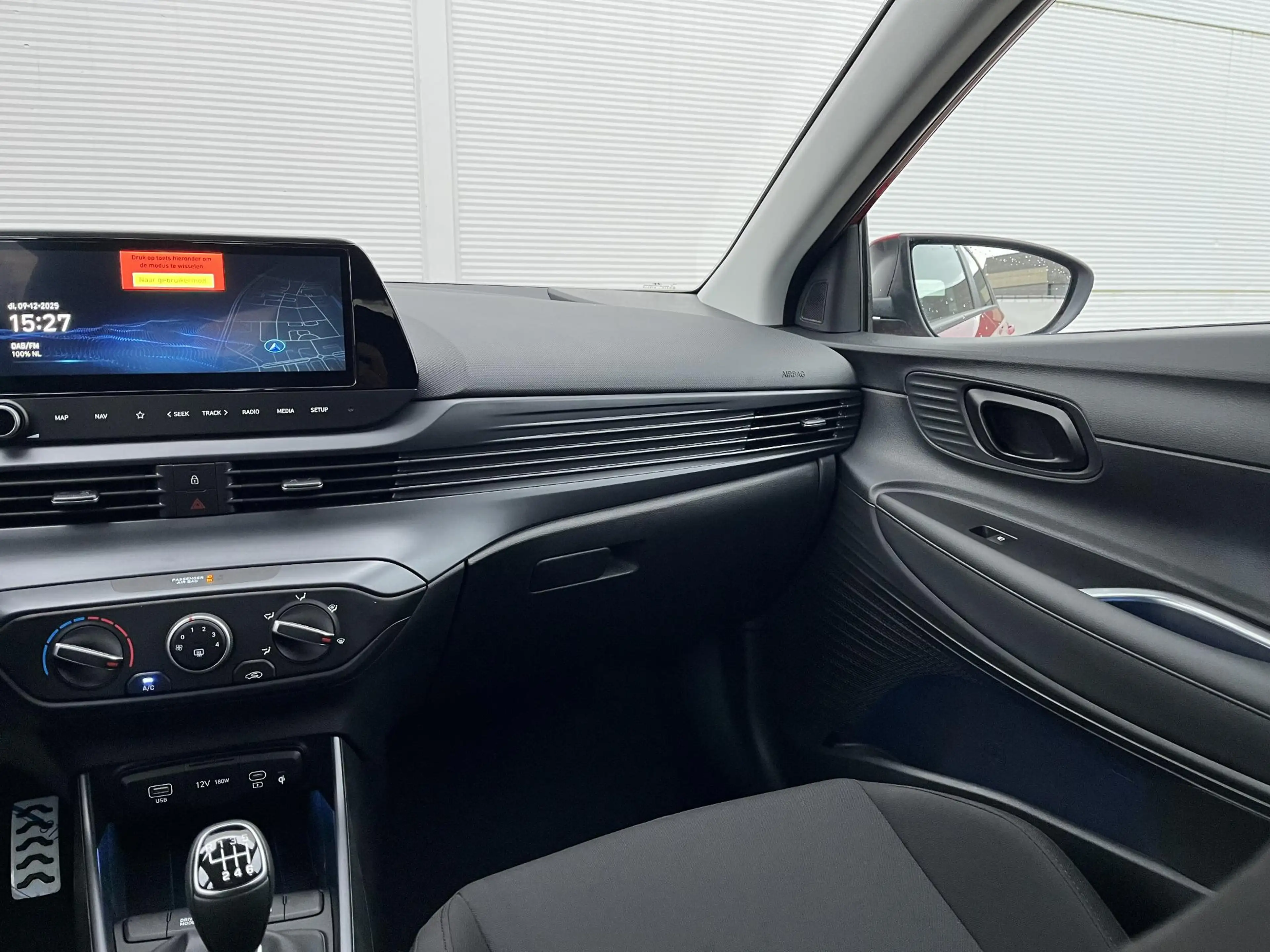 Hyundai BAYON 1.0 T-GDI Comfort / Navigatie / Achteruitrijcamera — photo 30
