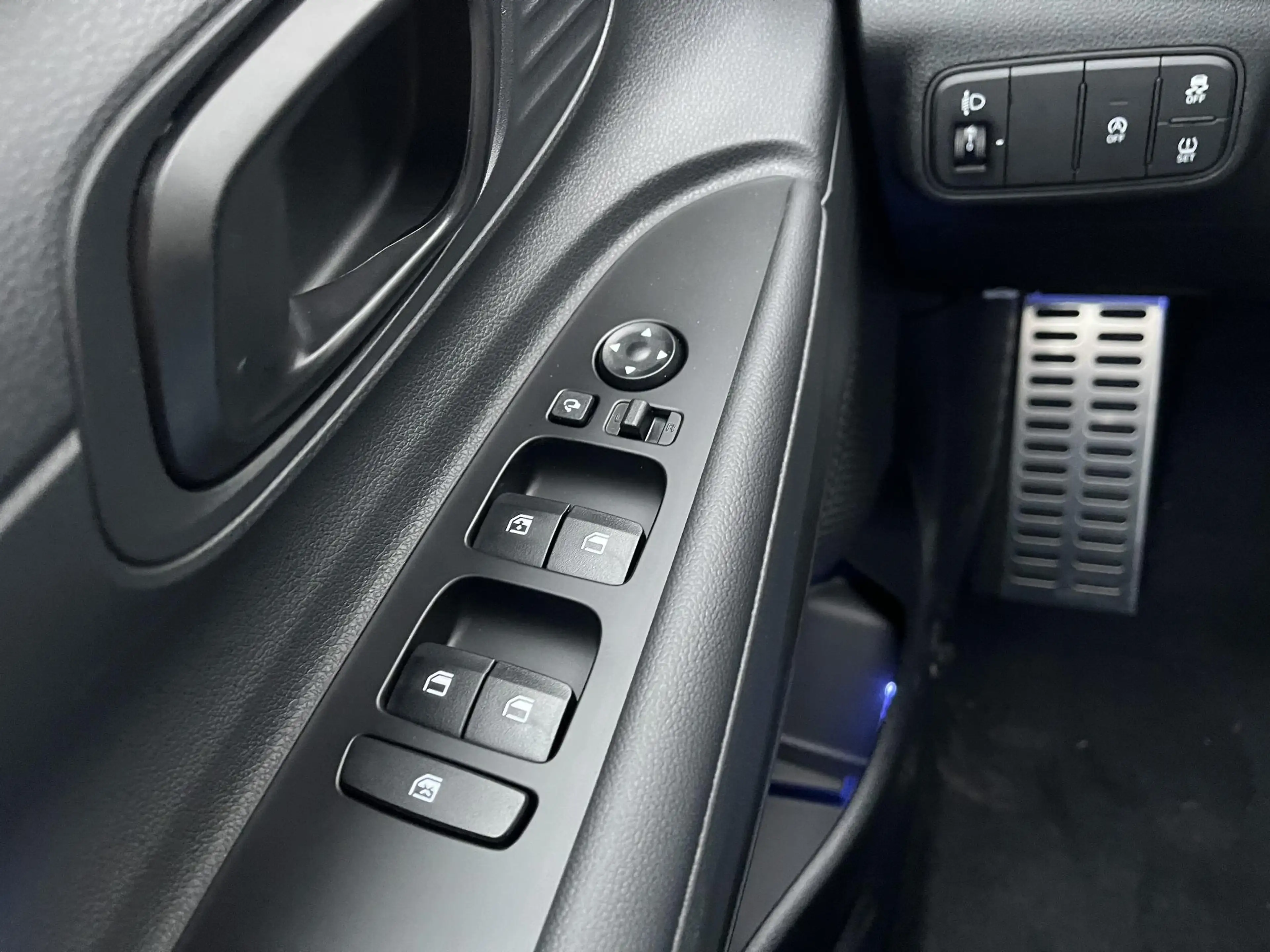 Hyundai BAYON 1.0 T-GDI Comfort / Navigatie / Achteruitrijcamera — photo 10