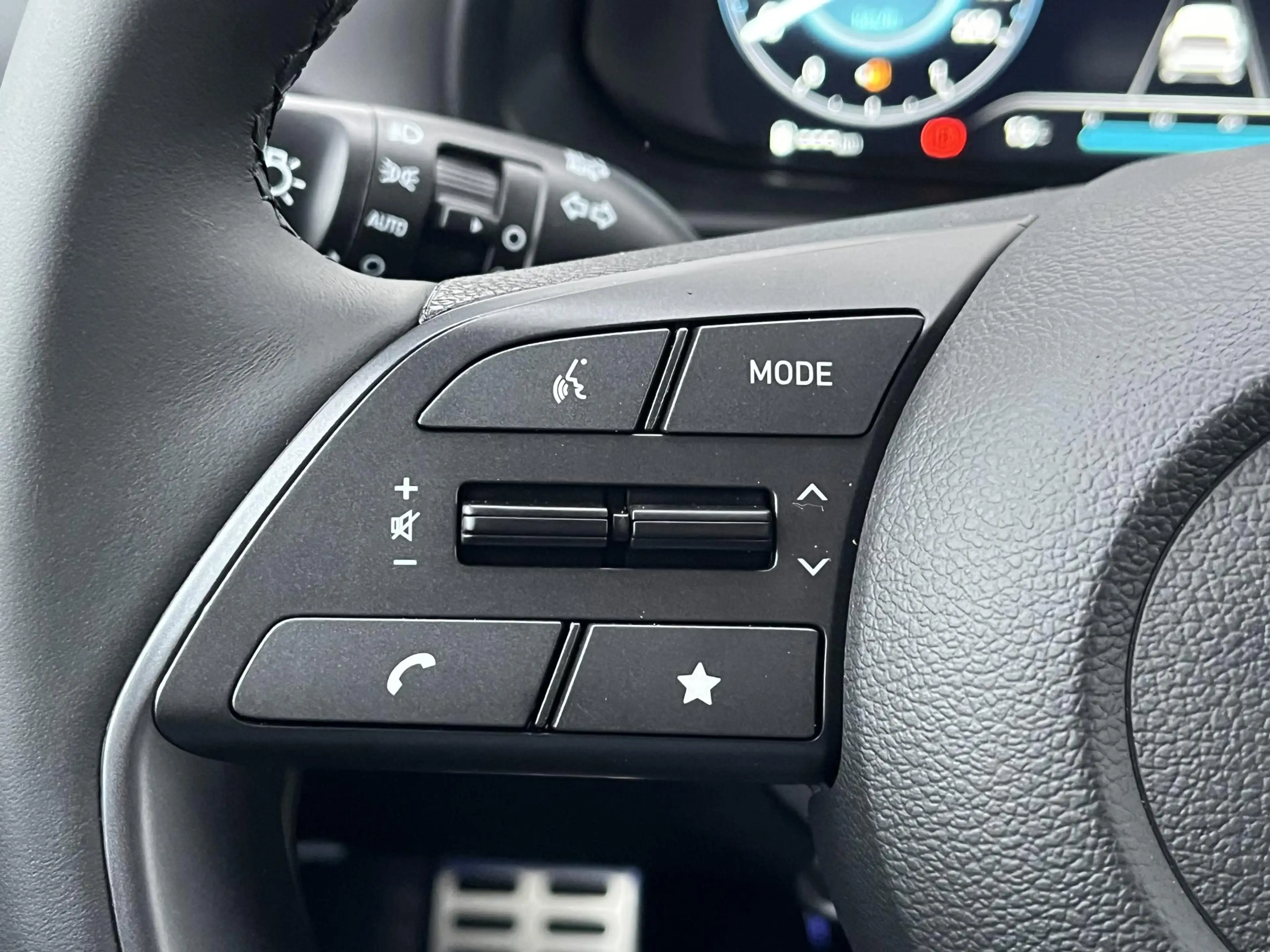 Hyundai BAYON 1.0 T-GDI Comfort / Navigatie / Achteruitrijcamera — photo 7