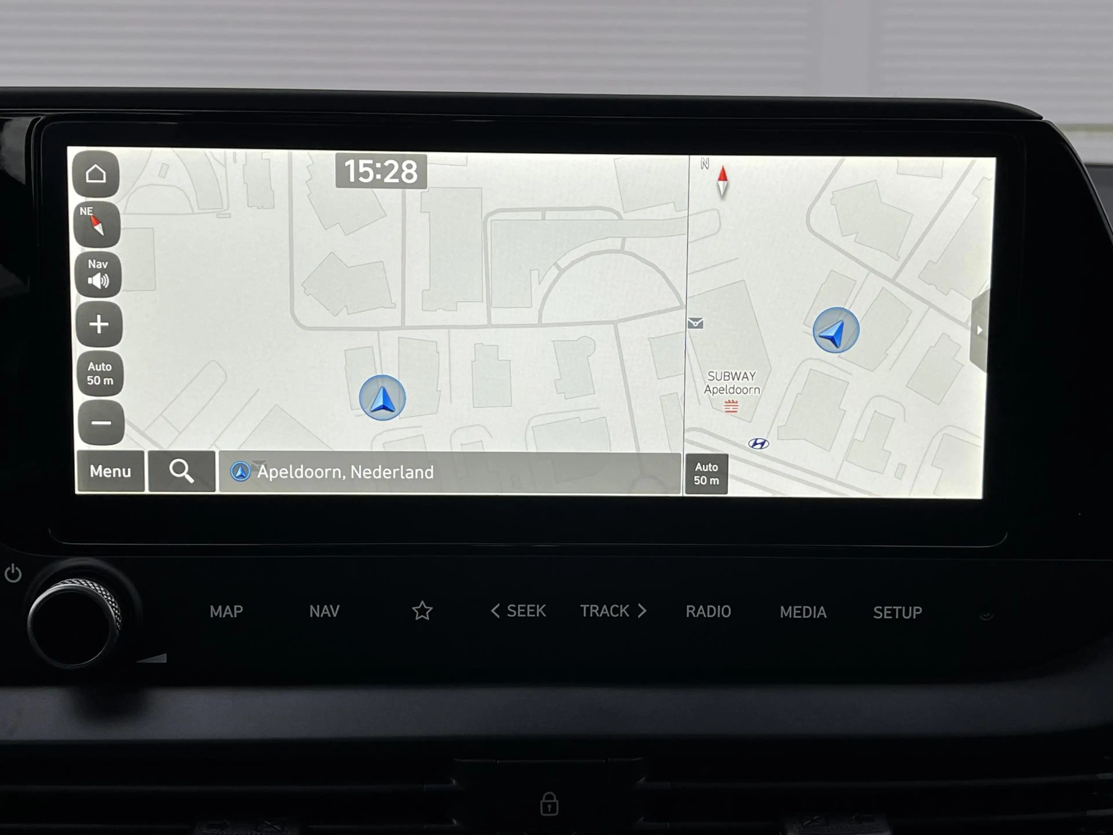 Hyundai BAYON 1.0 T-GDI Comfort / Navigatie / Achteruitrijcamera — photo 28