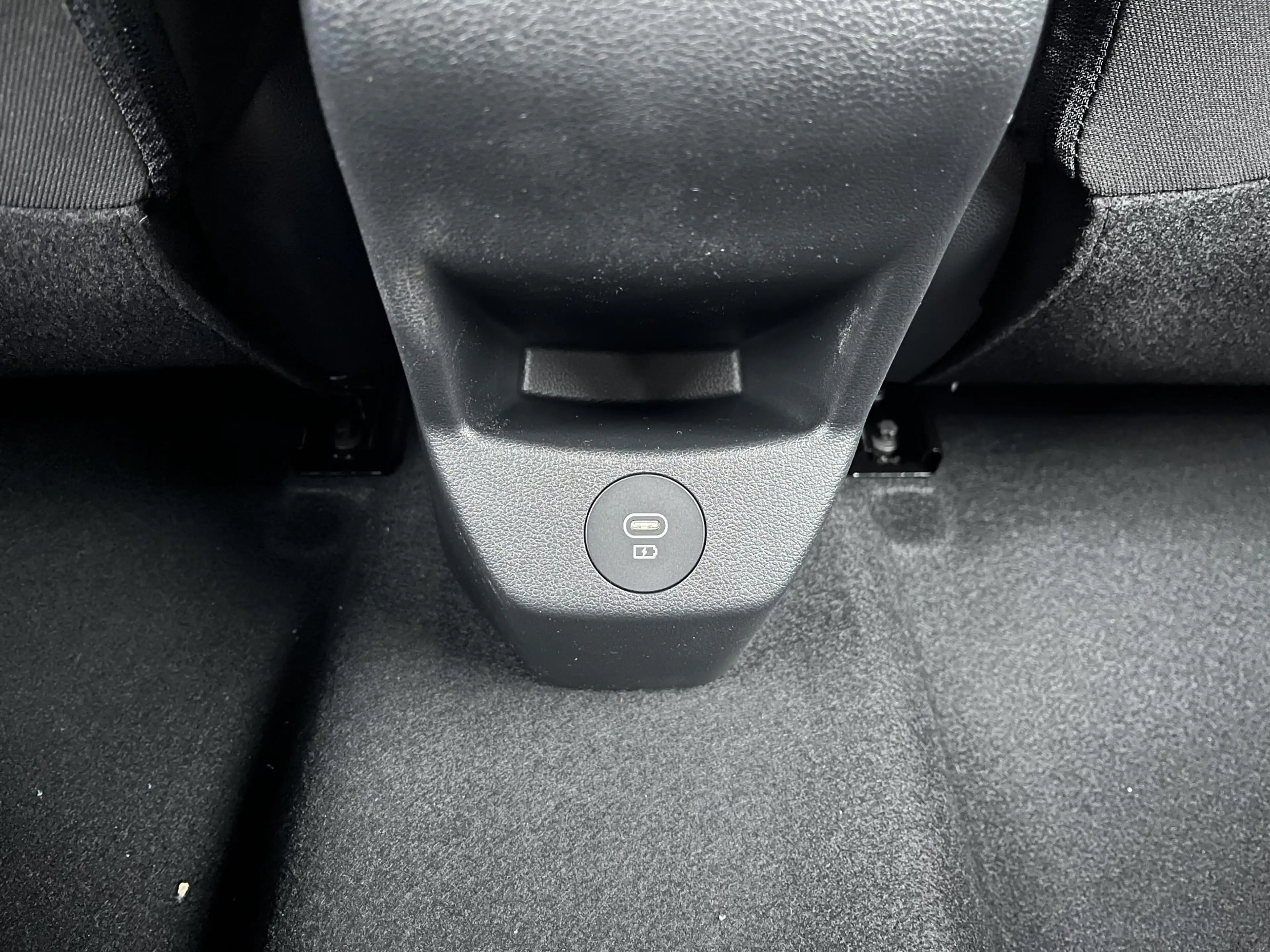 Hyundai BAYON 1.0 T-GDI Comfort / Navigatie / Achteruitrijcamera — photo 31
