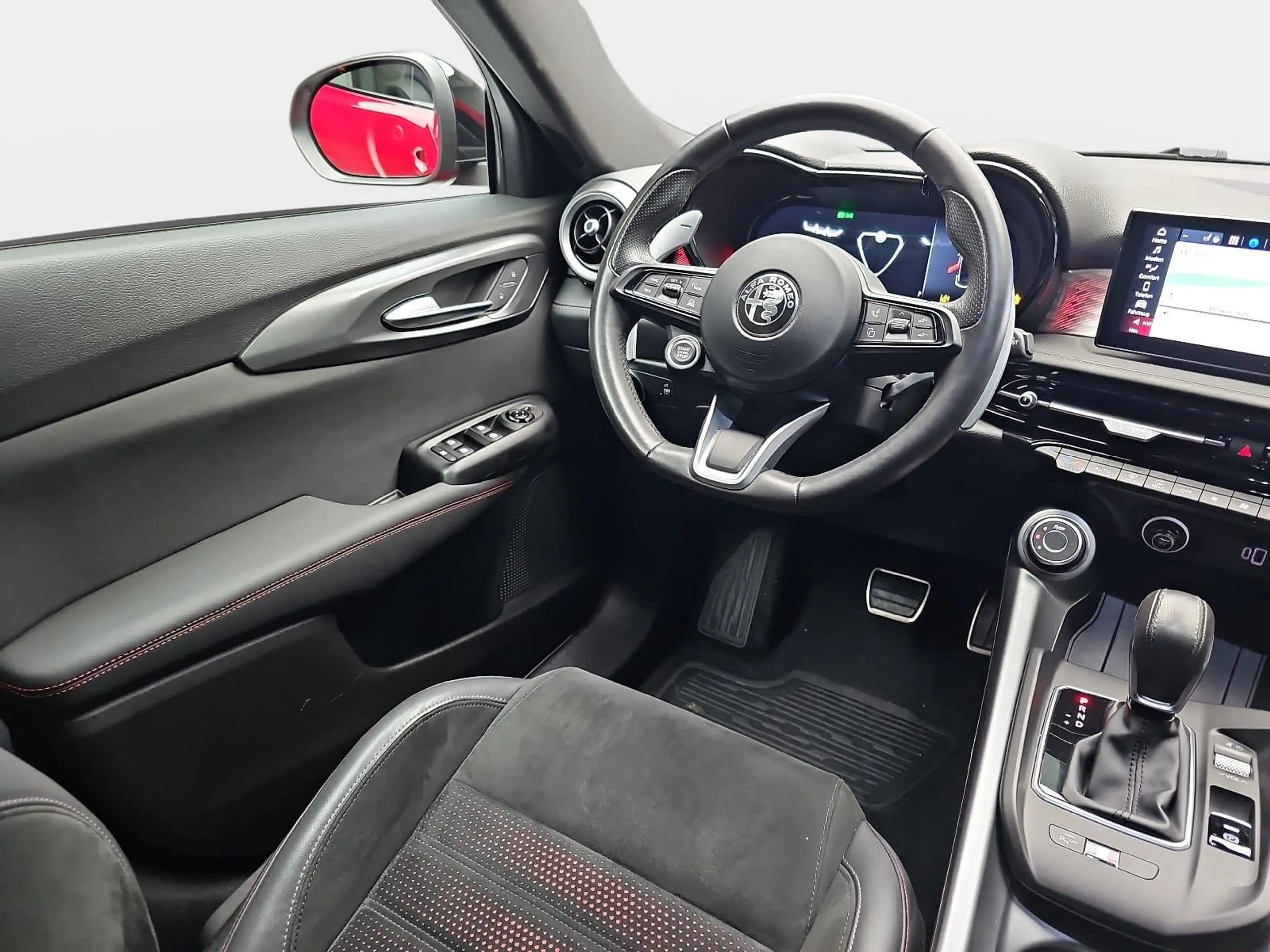 Alfa Romeo Tonale TONALE 1.5T 48V-HYBRID 15KW SPECIALE — photo 9