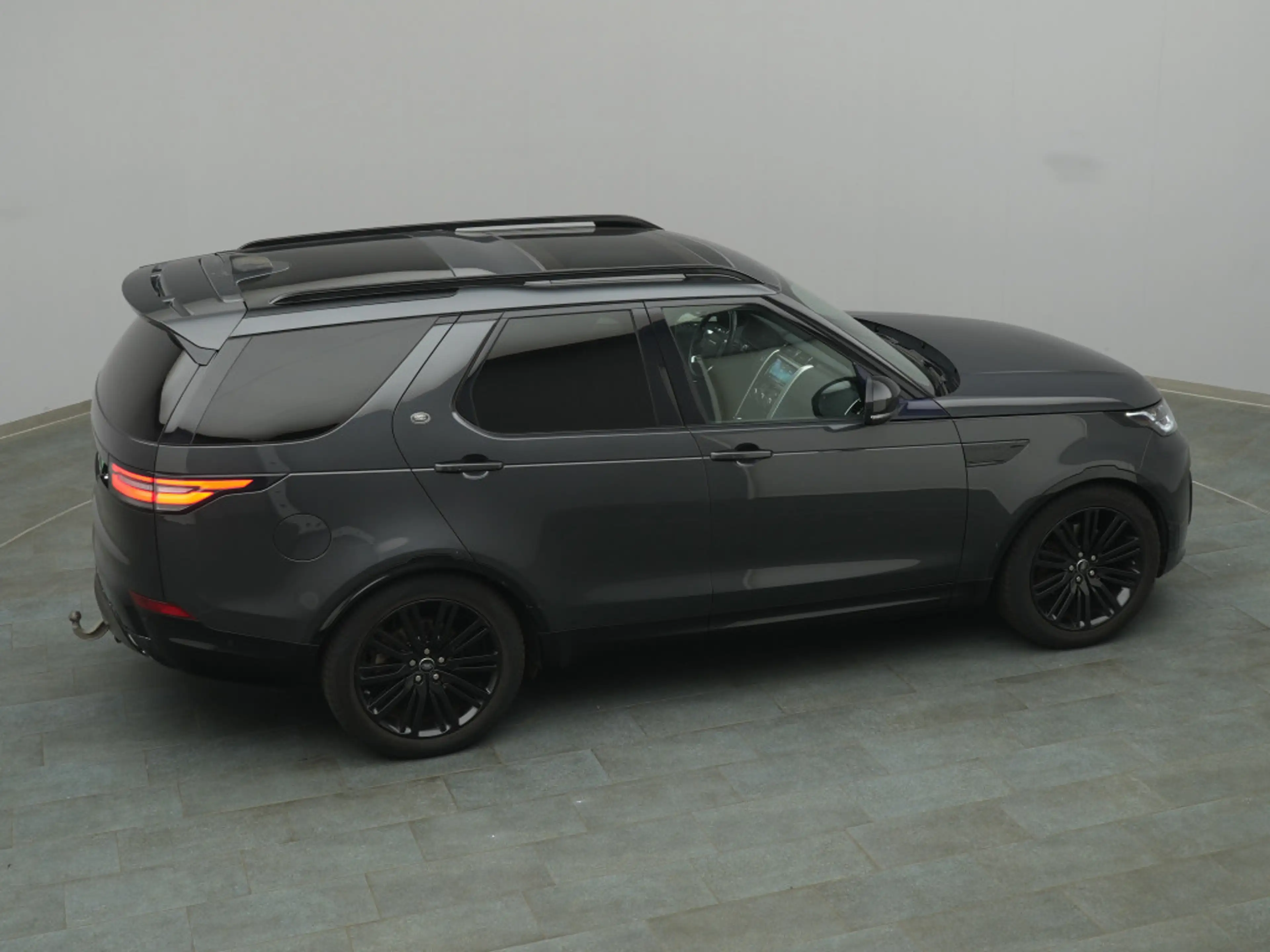 Land Rover Discovery 5 HSE/AHK/Pano/7-Sitze — photo 46