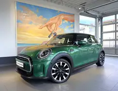 Mini Cooper Classic Trim ACC+KAM+KOMF+NAVI+LED+SITZHG