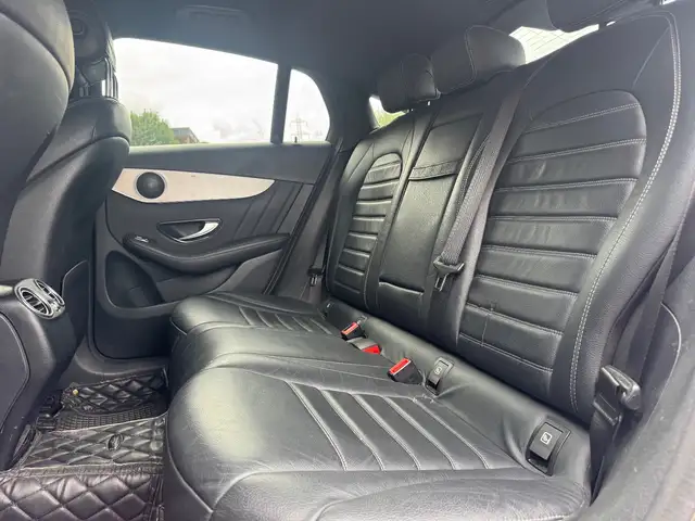 Mercedes-Benz GLC view 11