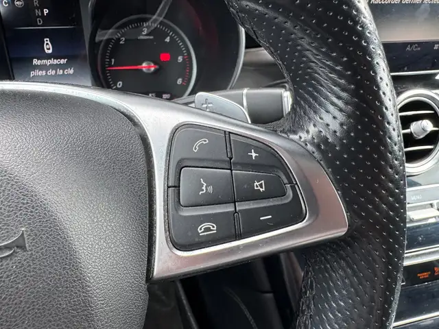 Mercedes-Benz GLC view 14