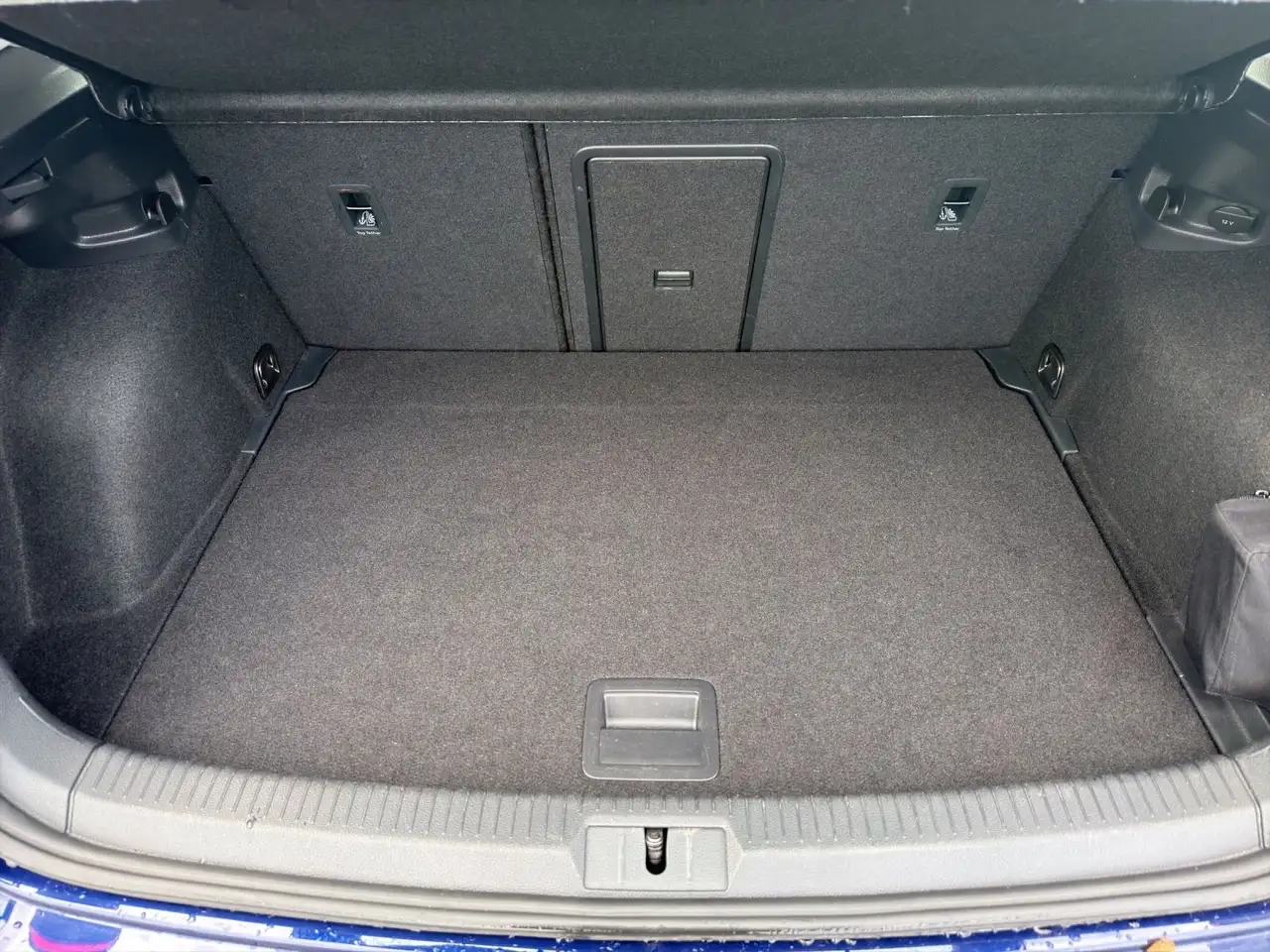 Volkswagen Golf VII e-Golf / 1.Hand LED NAV SHZ DAB PDC, миниатюра 16