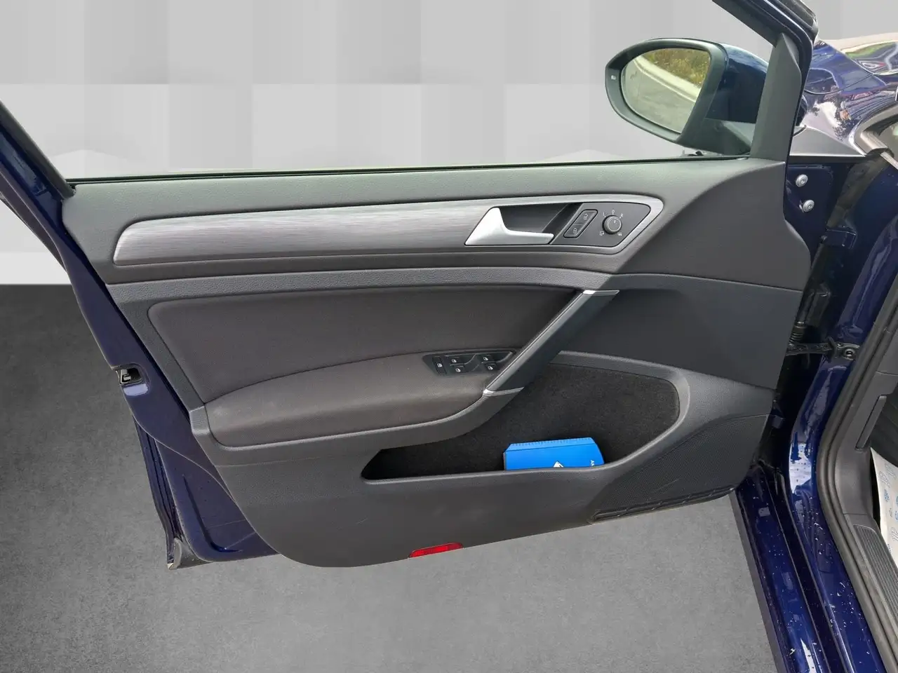 Volkswagen Golf VII e-Golf / 1.Hand LED NAV SHZ DAB PDC, миниатюра 10