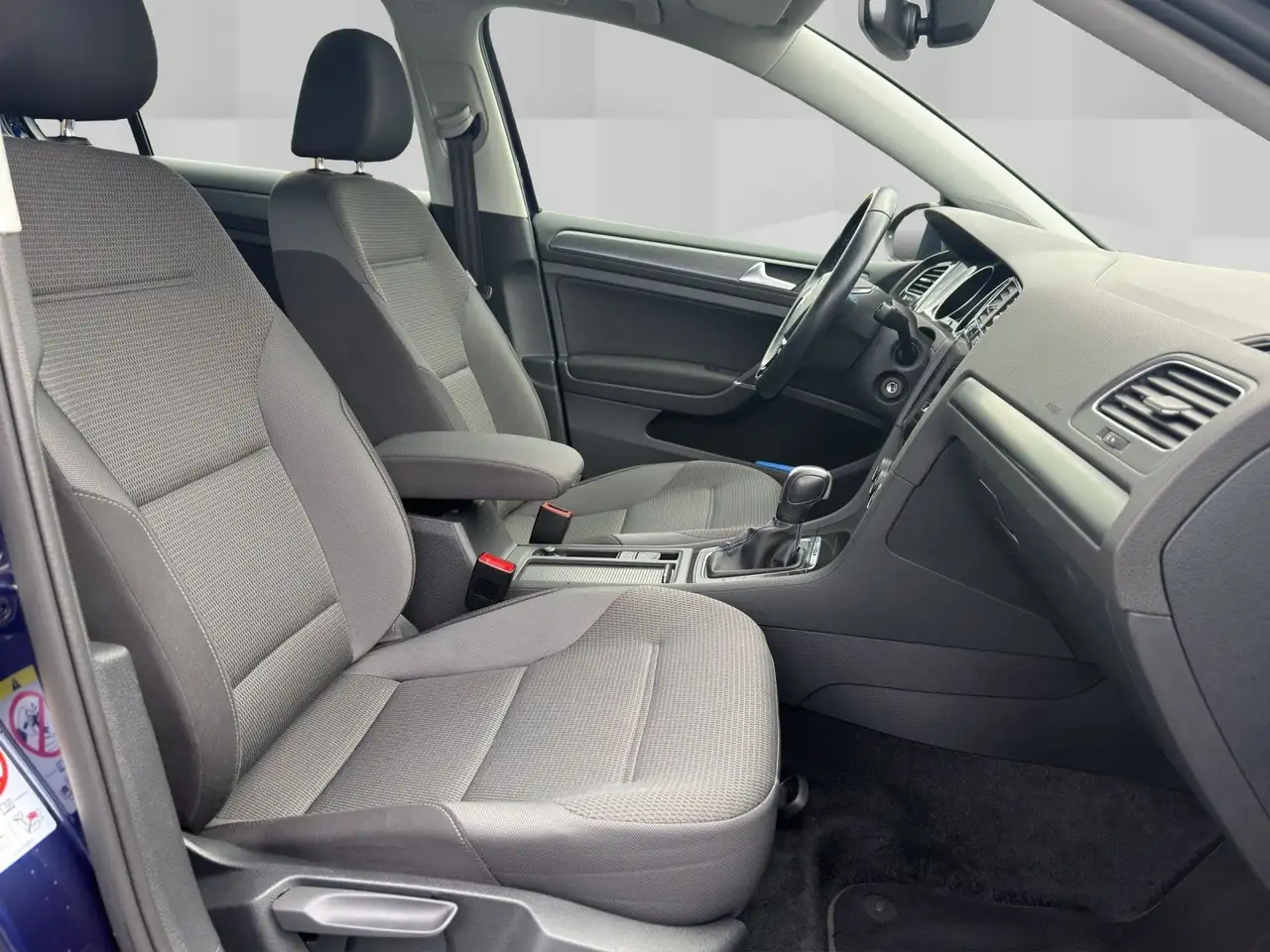 Volkswagen Golf VII e-Golf / 1.Hand LED NAV SHZ DAB PDC, миниатюра 14