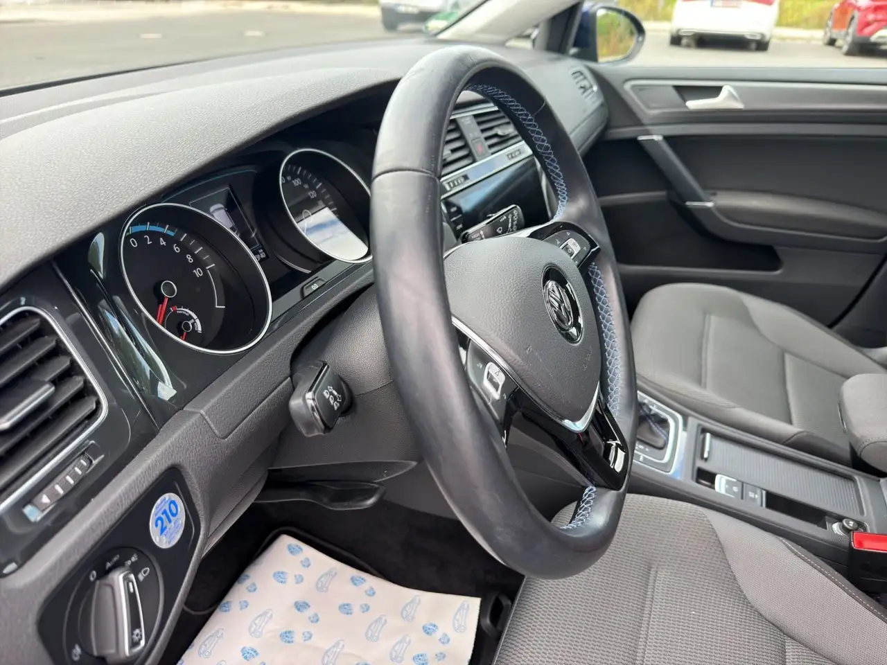 Volkswagen Golf VII e-Golf / 1.Hand LED NAV SHZ DAB PDC, миниатюра 20