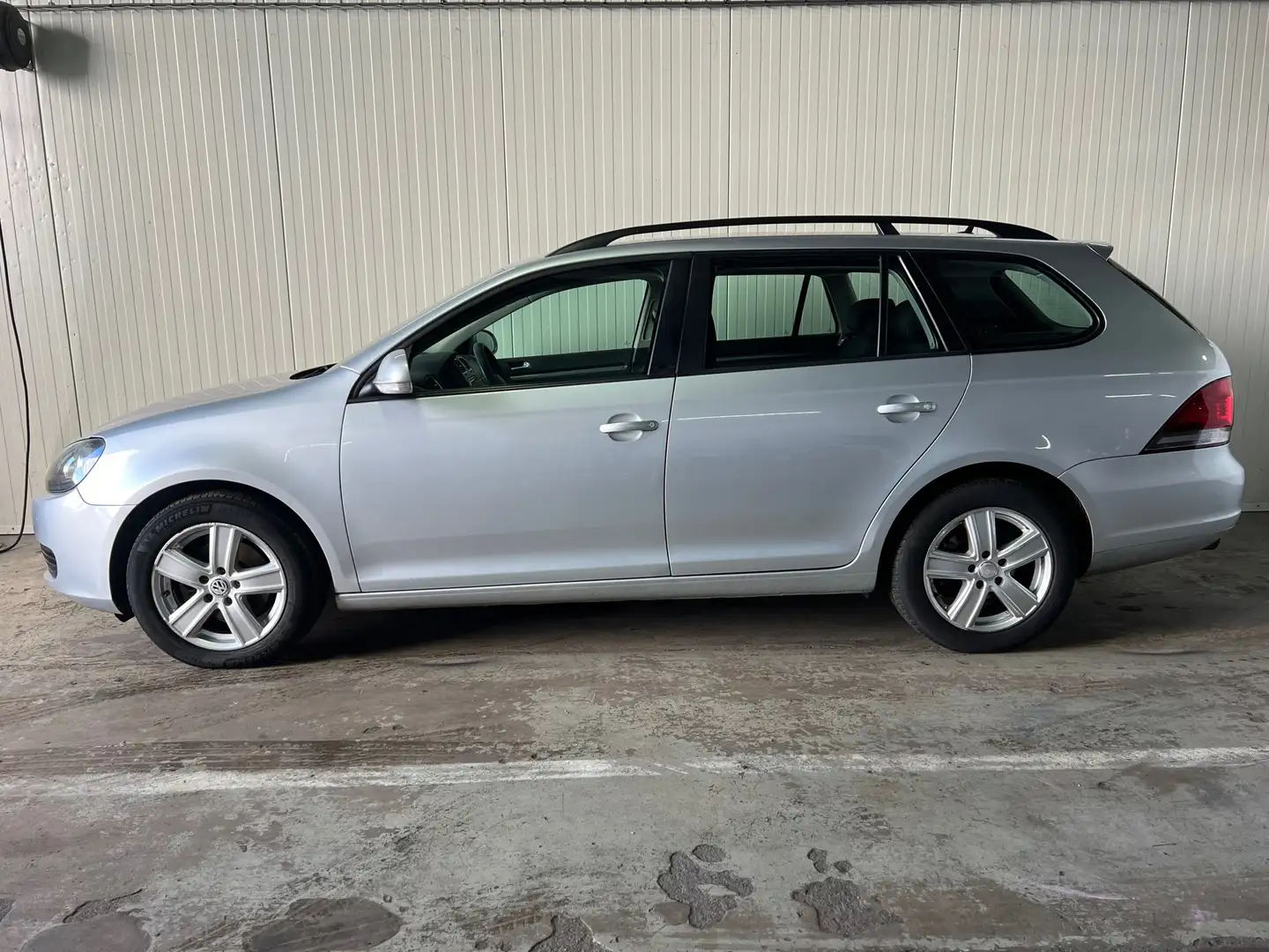Volkswagen Golf Variant 1.2 TSI Trendline BlueMotion Gris - 2