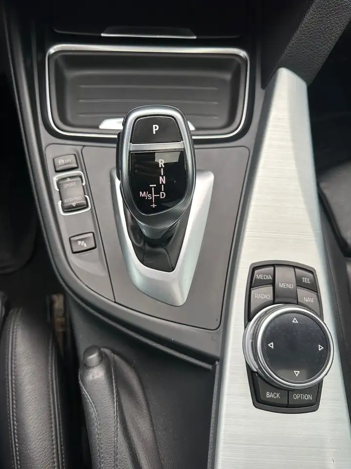 BMW 4 Series photo BMW 4 Series