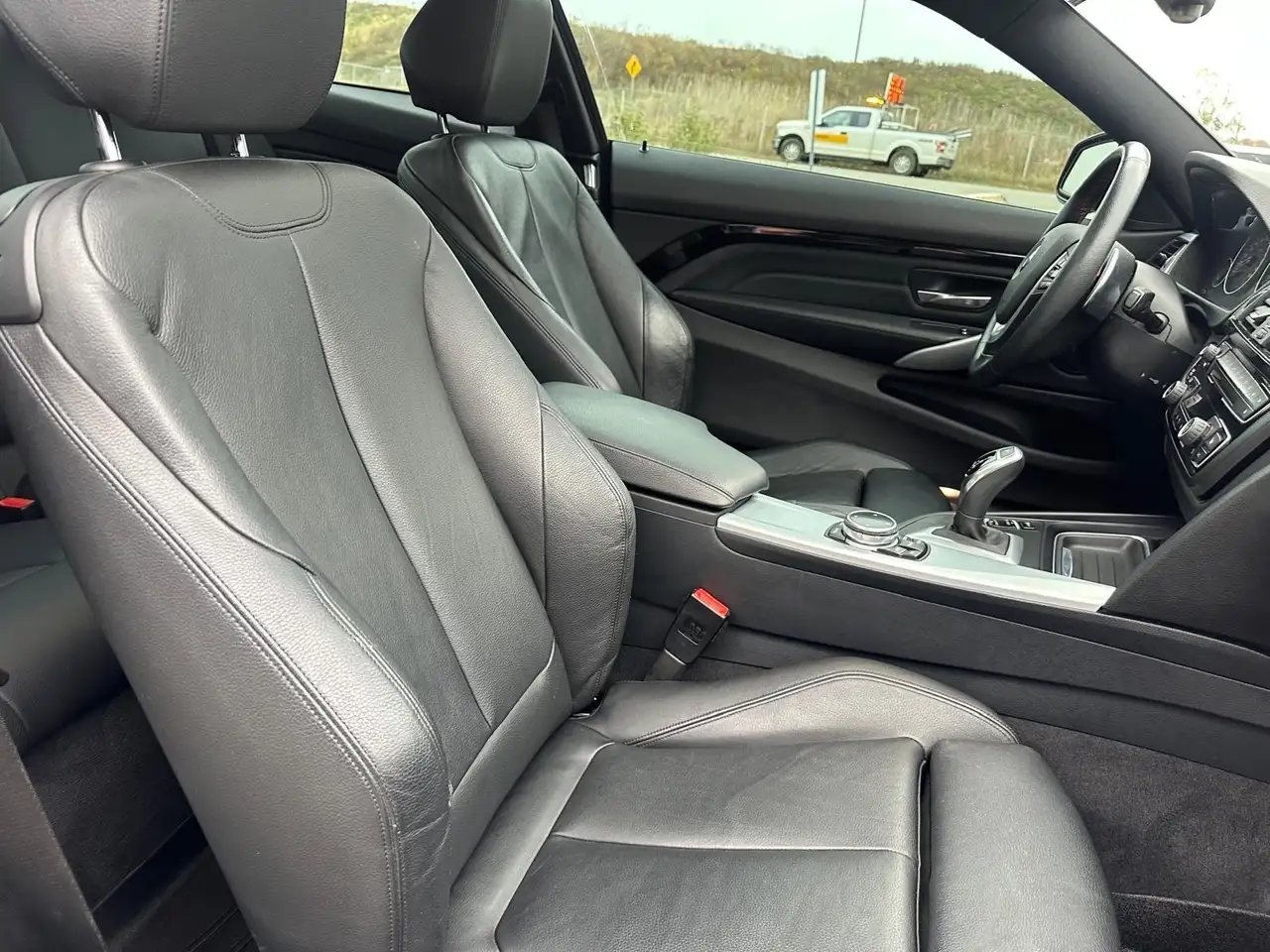 BMW 4 Series photo BMW 4 Series