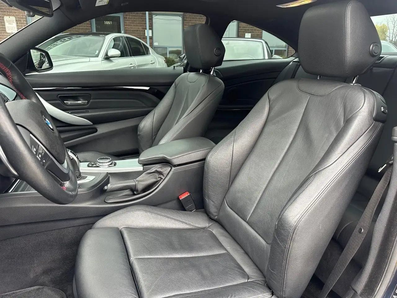 BMW 4 Series photo BMW 4 Series