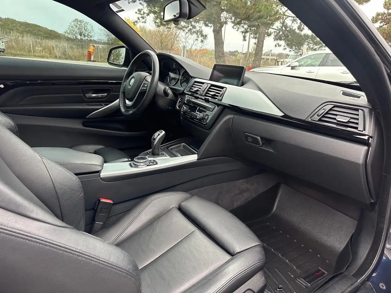 BMW 4 Series photo BMW 4 Series
