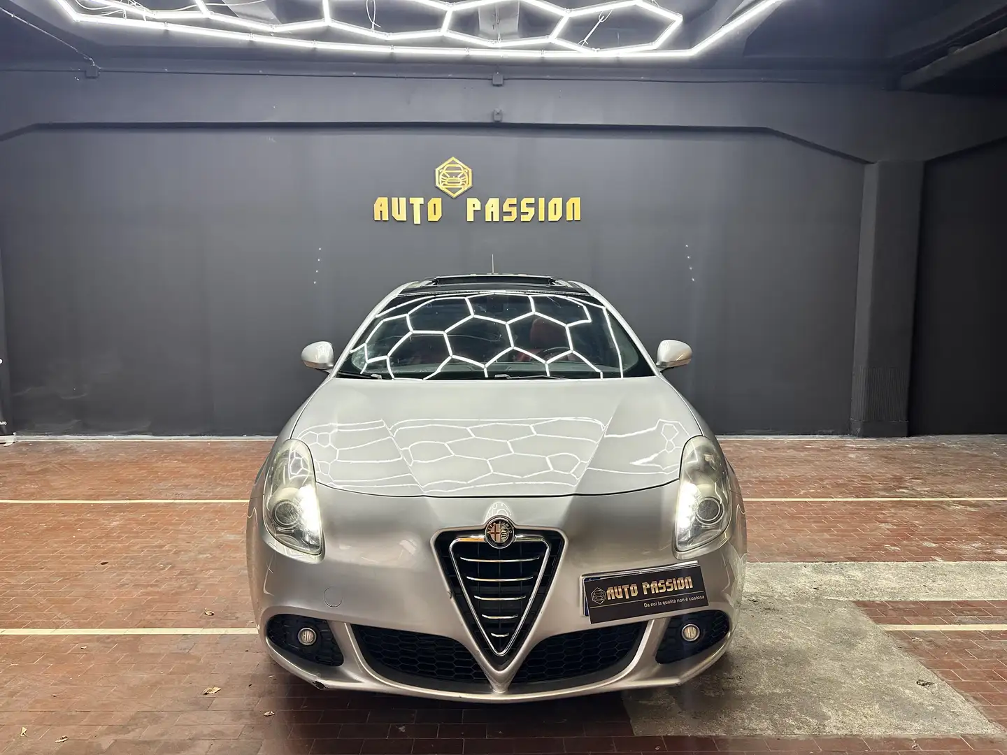 Alfa Romeo Giulietta Giulietta 1.4 170 CV Automatica *Tetto *Pelle Silber - 2
