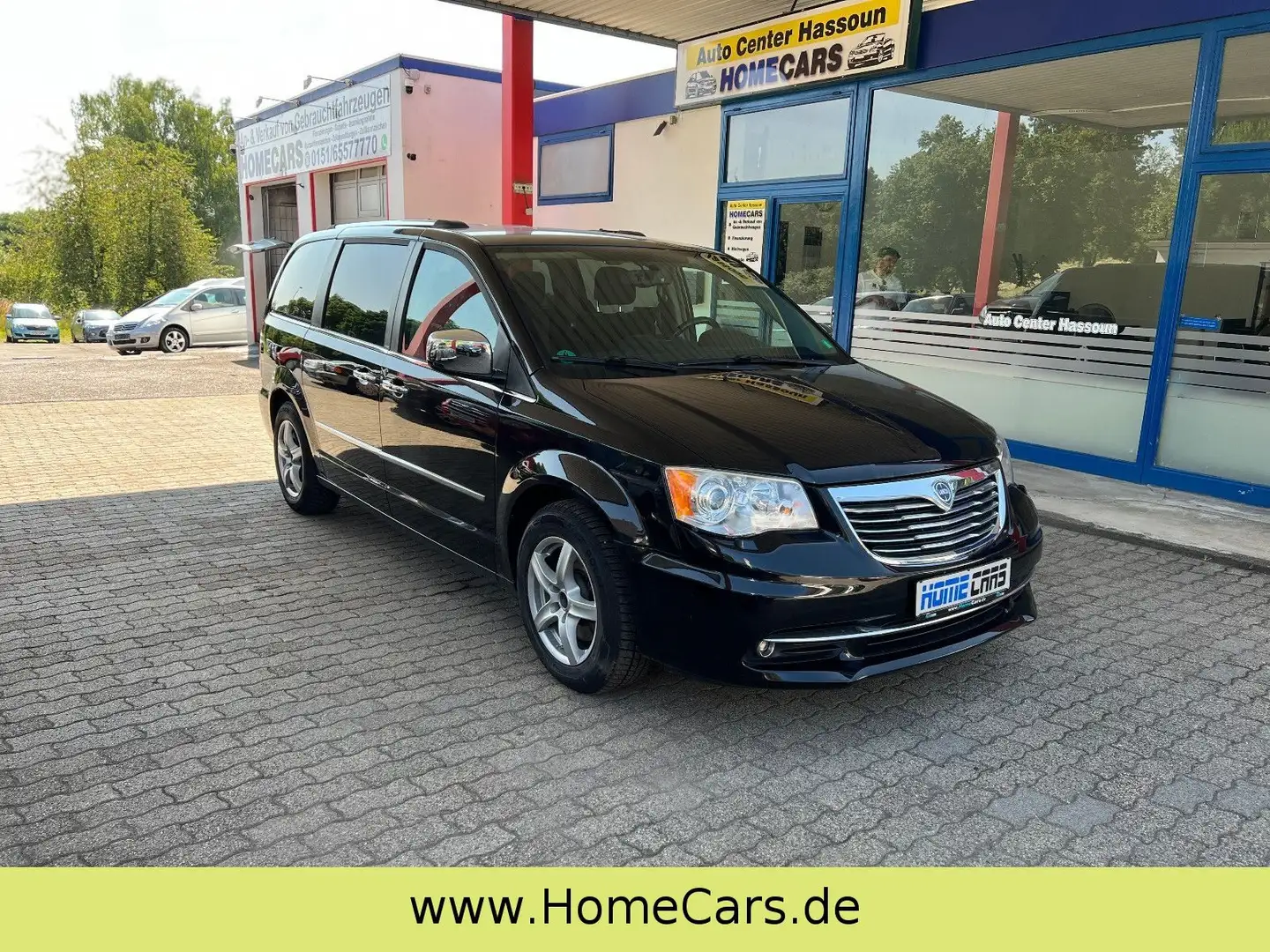 Lancia Voyager Platinum - Automatik - TÜV 2027 Schwarz - 2