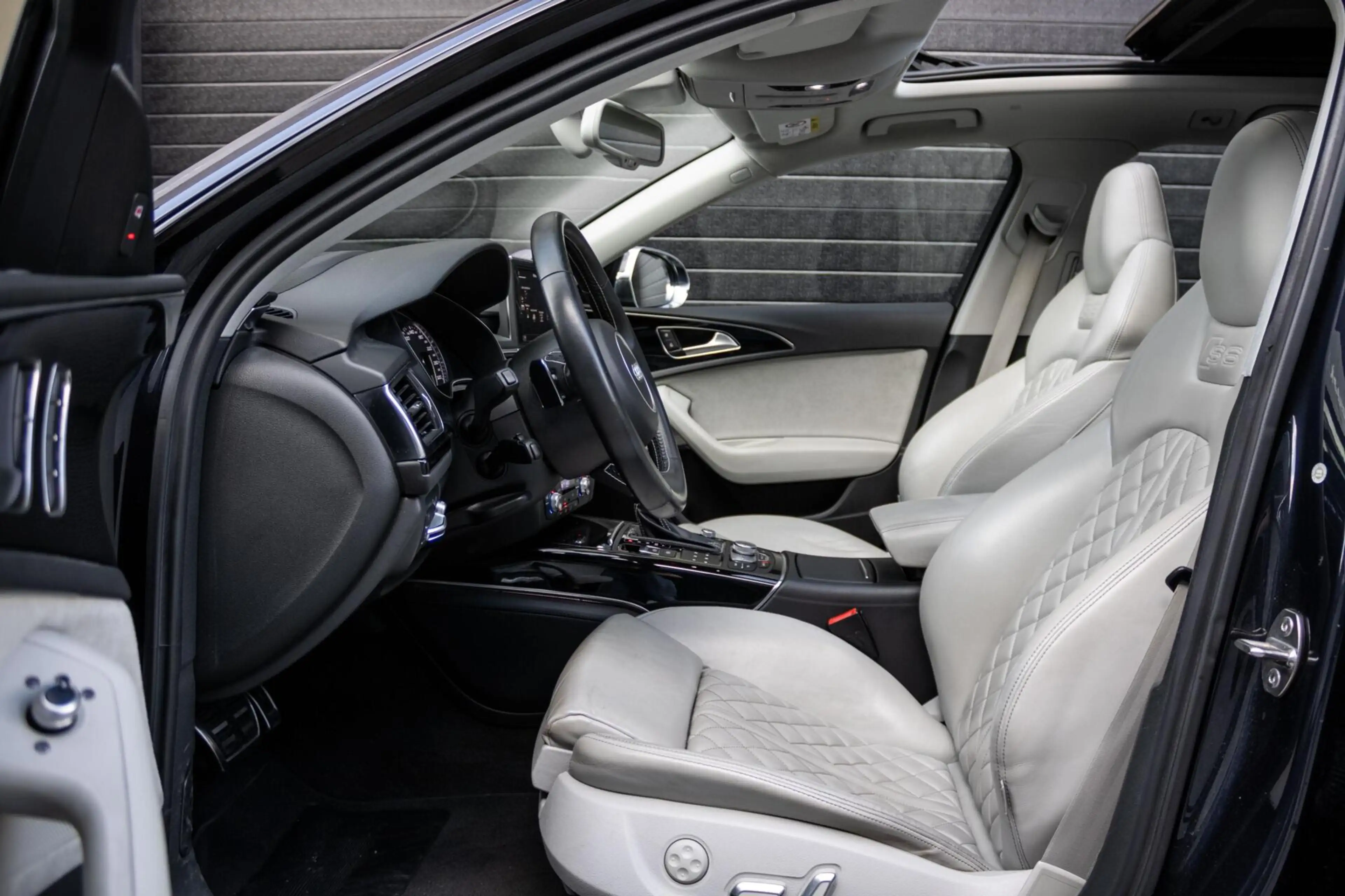 Audi S6 Avant 4.0 TFSI Quattro | RS-ZETELS | PANO | CARPLA — photo 30