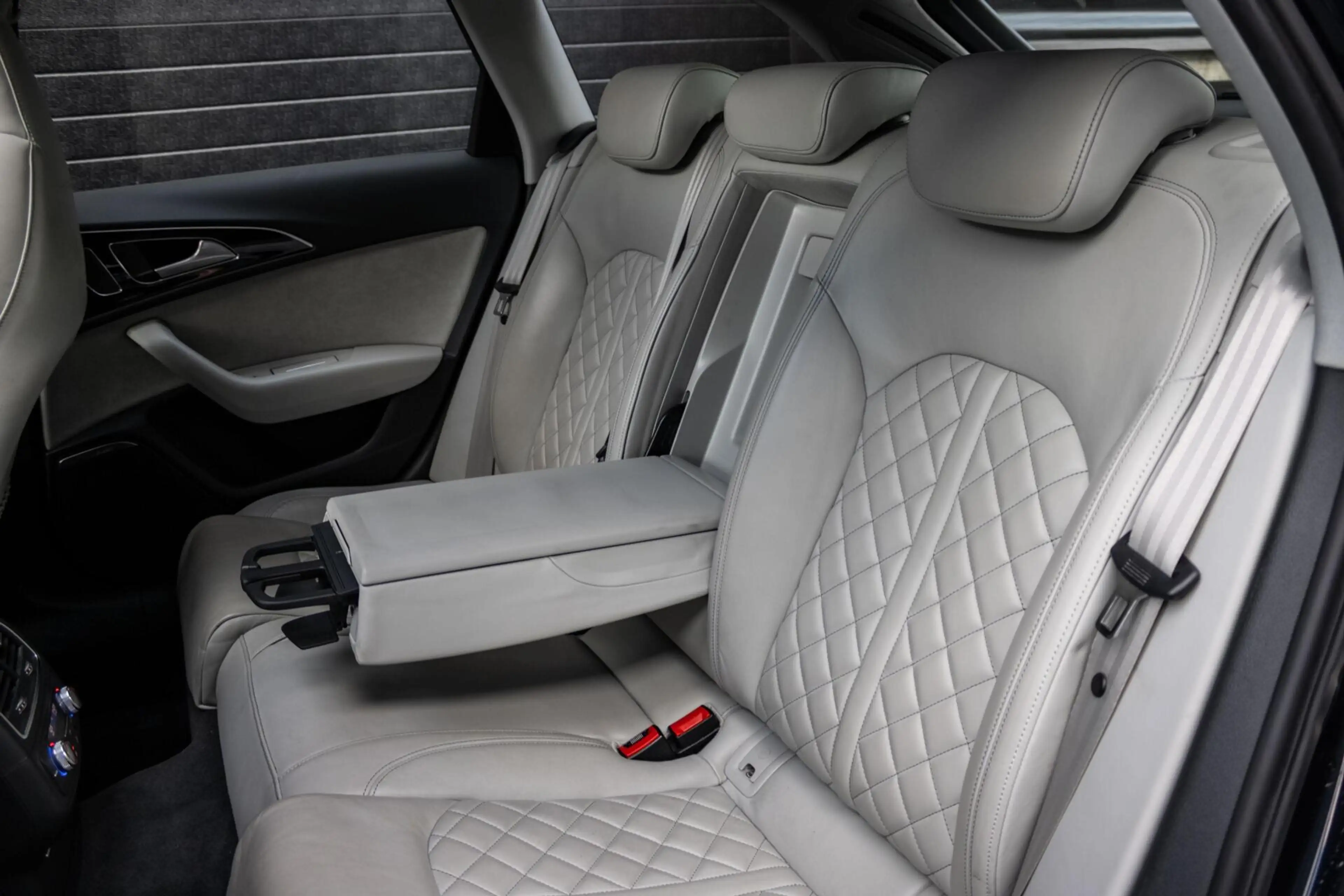 Audi S6 Avant 4.0 TFSI Quattro | RS-ZETELS | PANO | CARPLA — photo 34