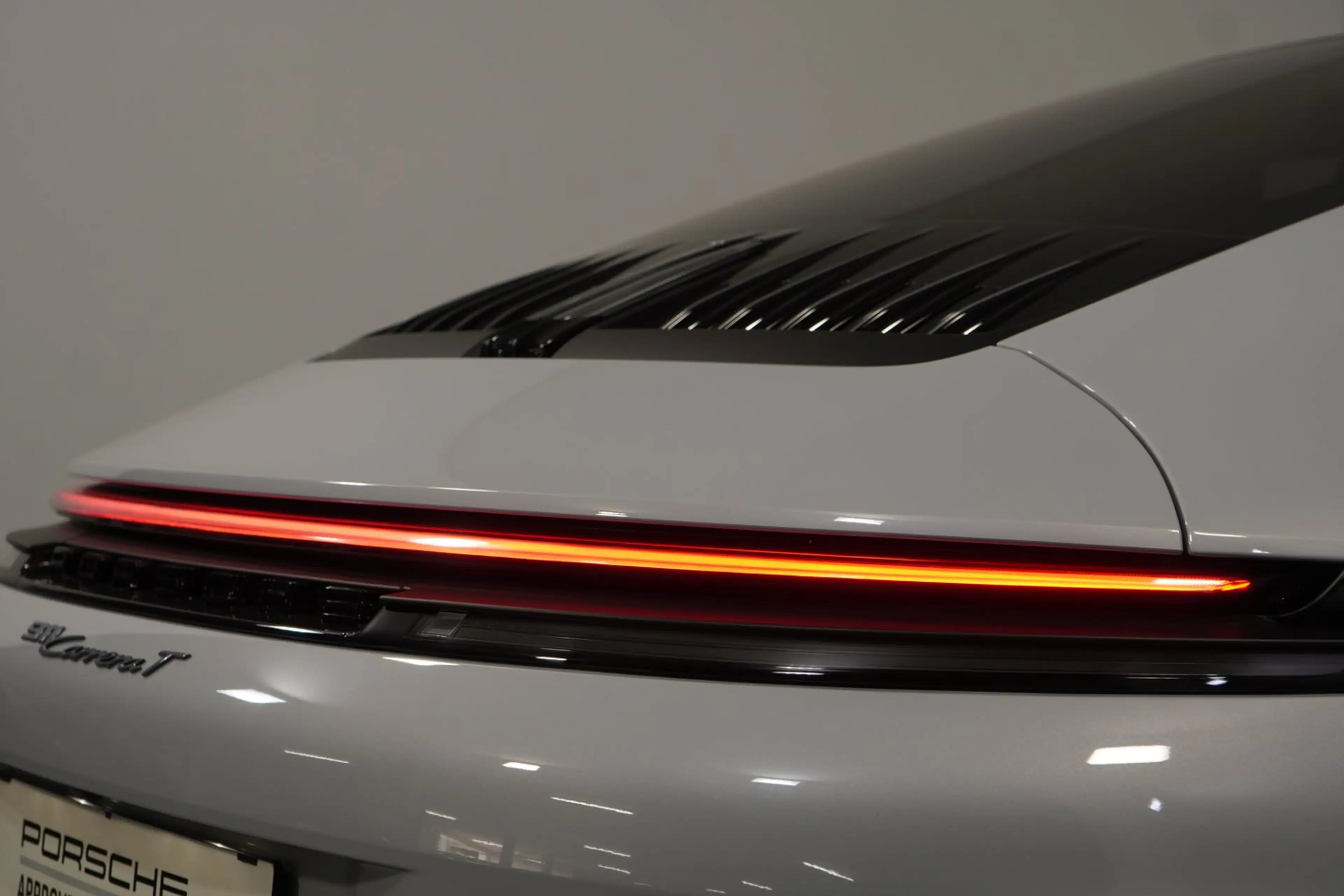 Porsche 911 Carrera T — photo 8