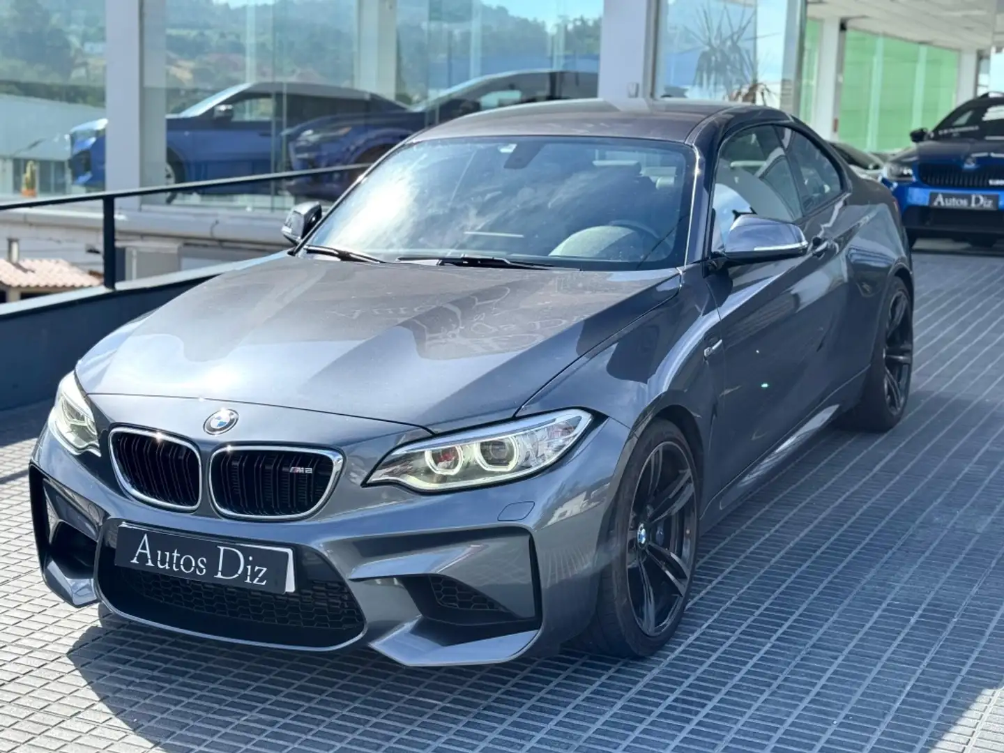 BMW M2 M2A Gris - 2