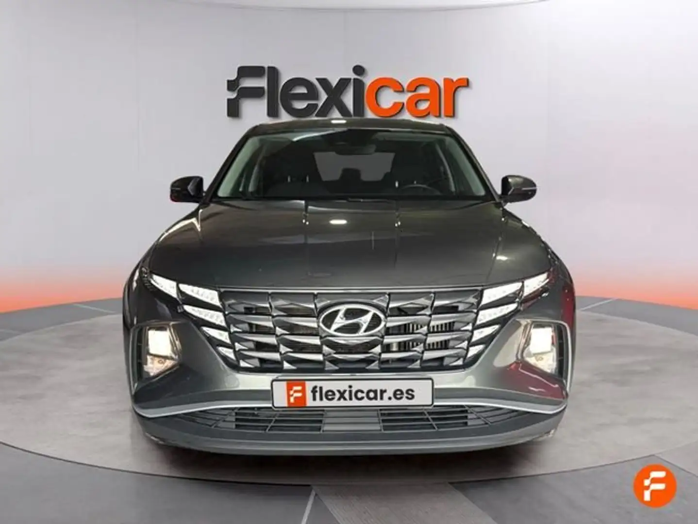 Hyundai TUCSON 1.6 TGDI Klass 4x2 Gris - 2