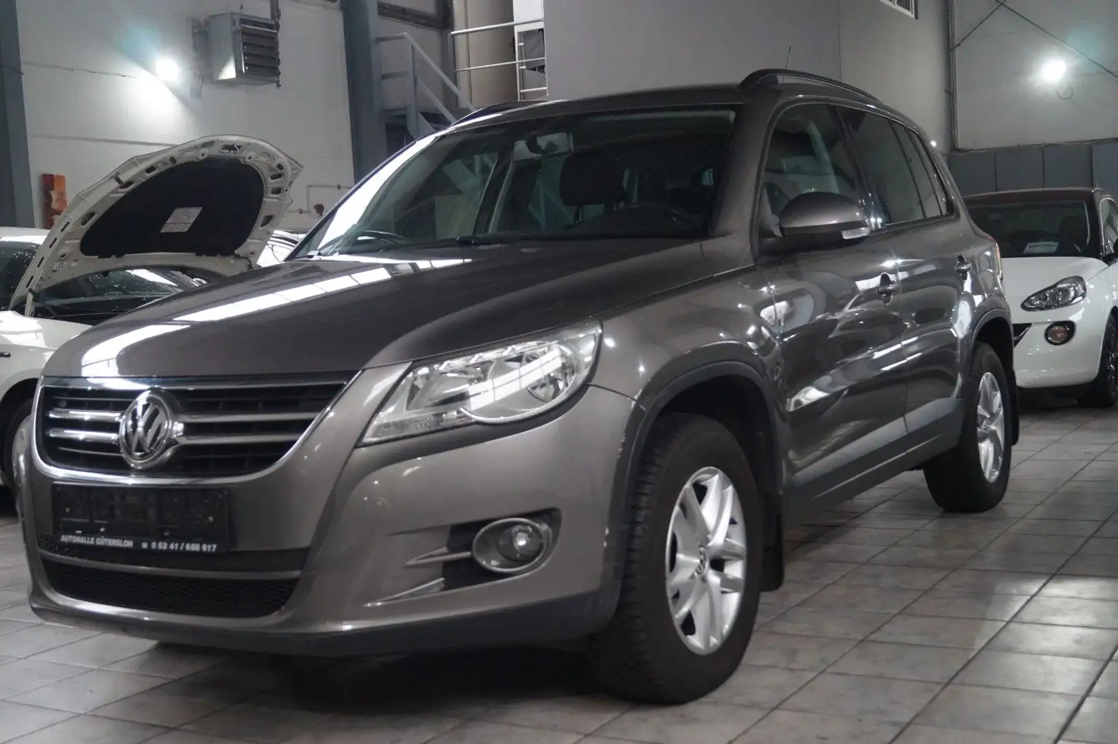 Volkswagen Tiguan Trend & Fun*AHK* Grigio - 1